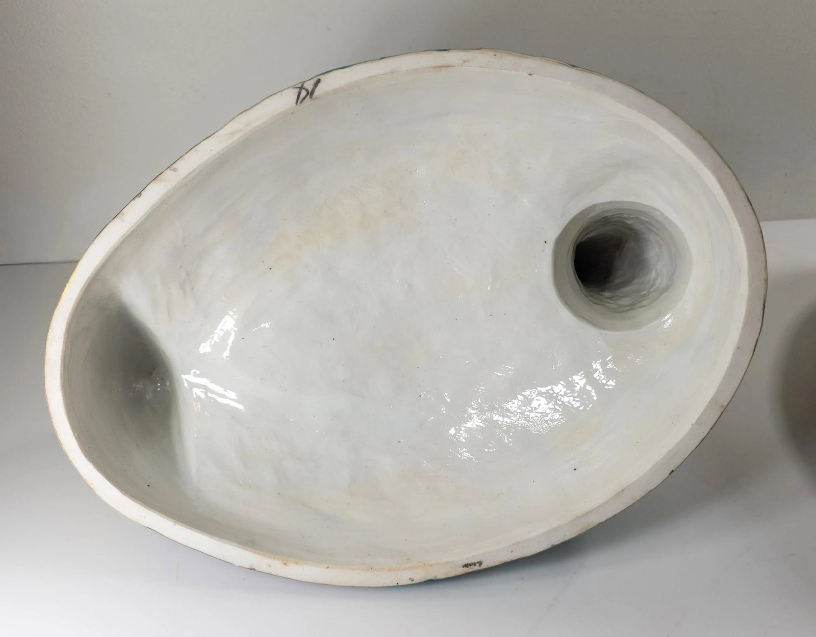 Late 20th Century Chinese Export Style Polychrome Ceramic Duck or Swan Form Tureen - 7