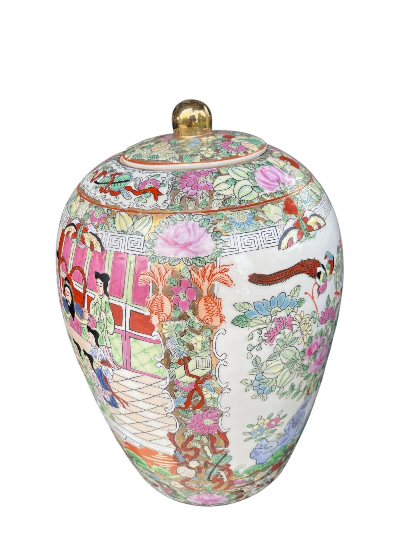 1960s Chinese Rose Medallion Lidded Jar "1000 Butterflies" Motif and Courtly Figures - 10