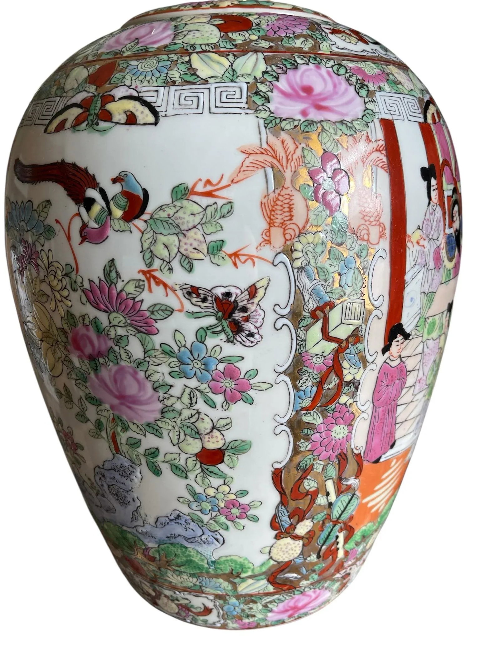 1960s Chinese Rose Medallion Lidded Jar "1000 Butterflies" Motif and Courtly Figures - 12