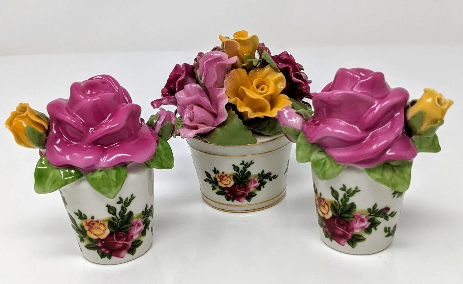 Vintage 1980s Ultra Rose, Yellow, Gold Colored Royal Doulton White Salt and Pepper Set With Decorati - 3