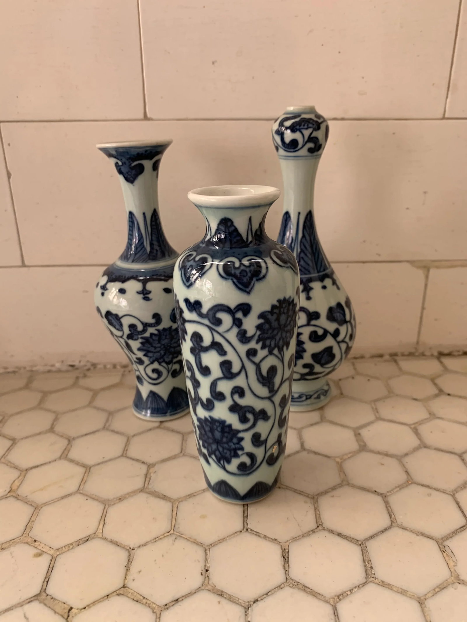 Blue & White Porcelain Floral Chinoiserie Vases Set of 3 - 12