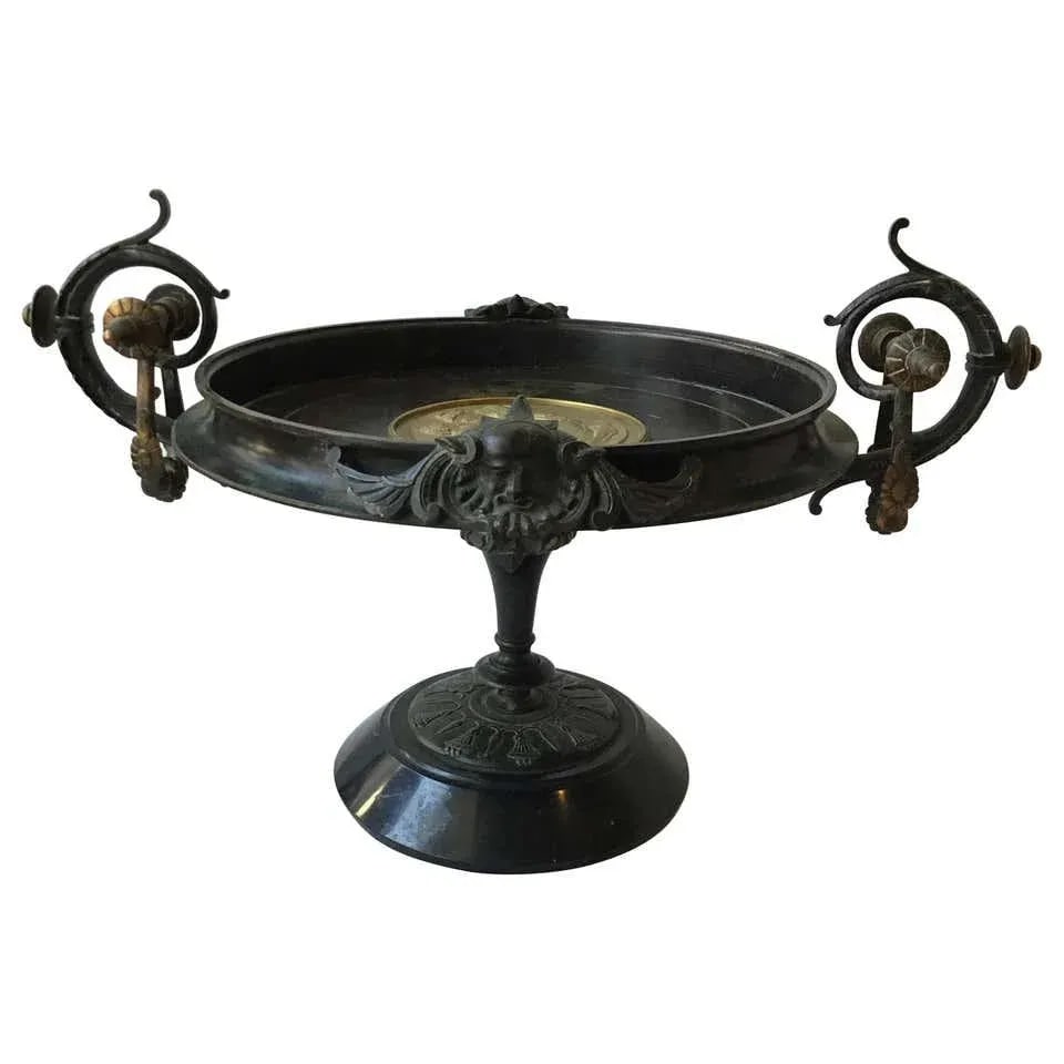 Large 1870s Bronze Classical Tazza - 13