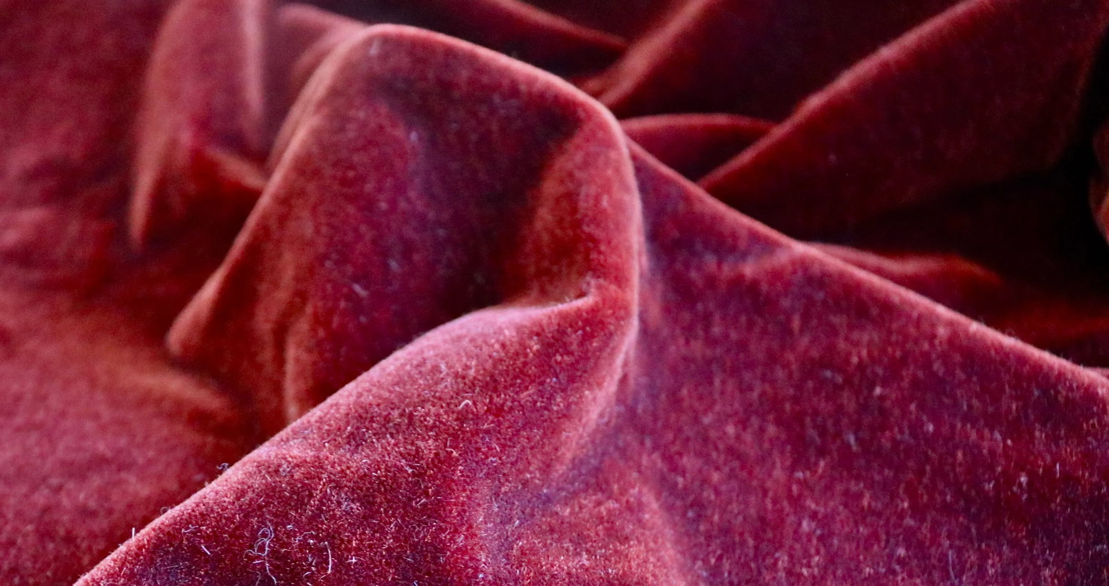 Lee Jofa Mohair Velvet Burgundy Wine - 2