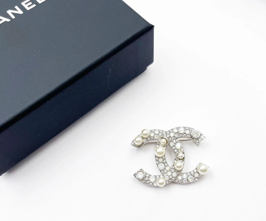 Chanel Silver CC Opal Crystal Pearl Small Brooch - 2