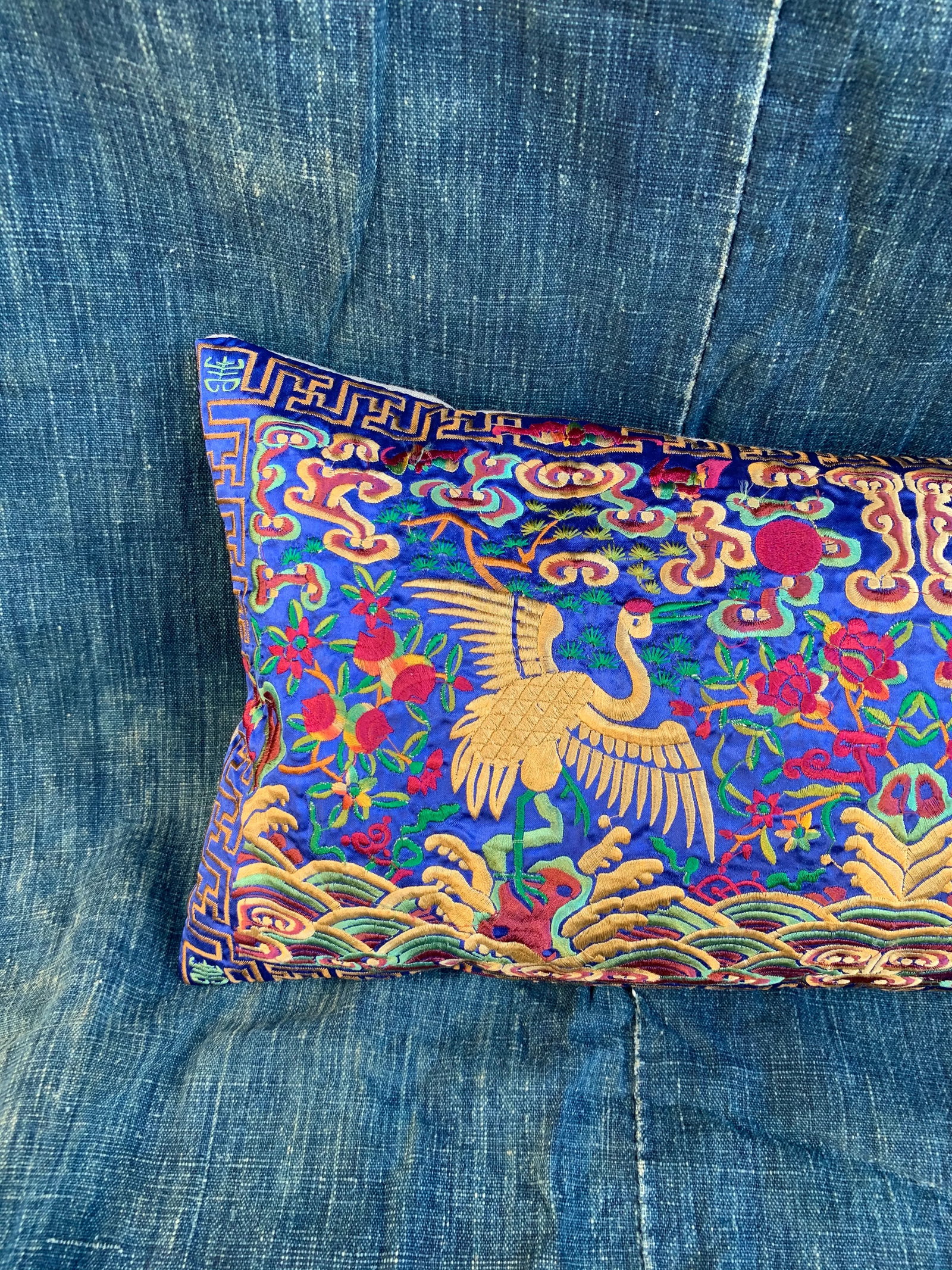 Hollywood Regency Royal Blue & Gold Asian Silk Crane Chinoiserie Boudoir Pillow - 2
