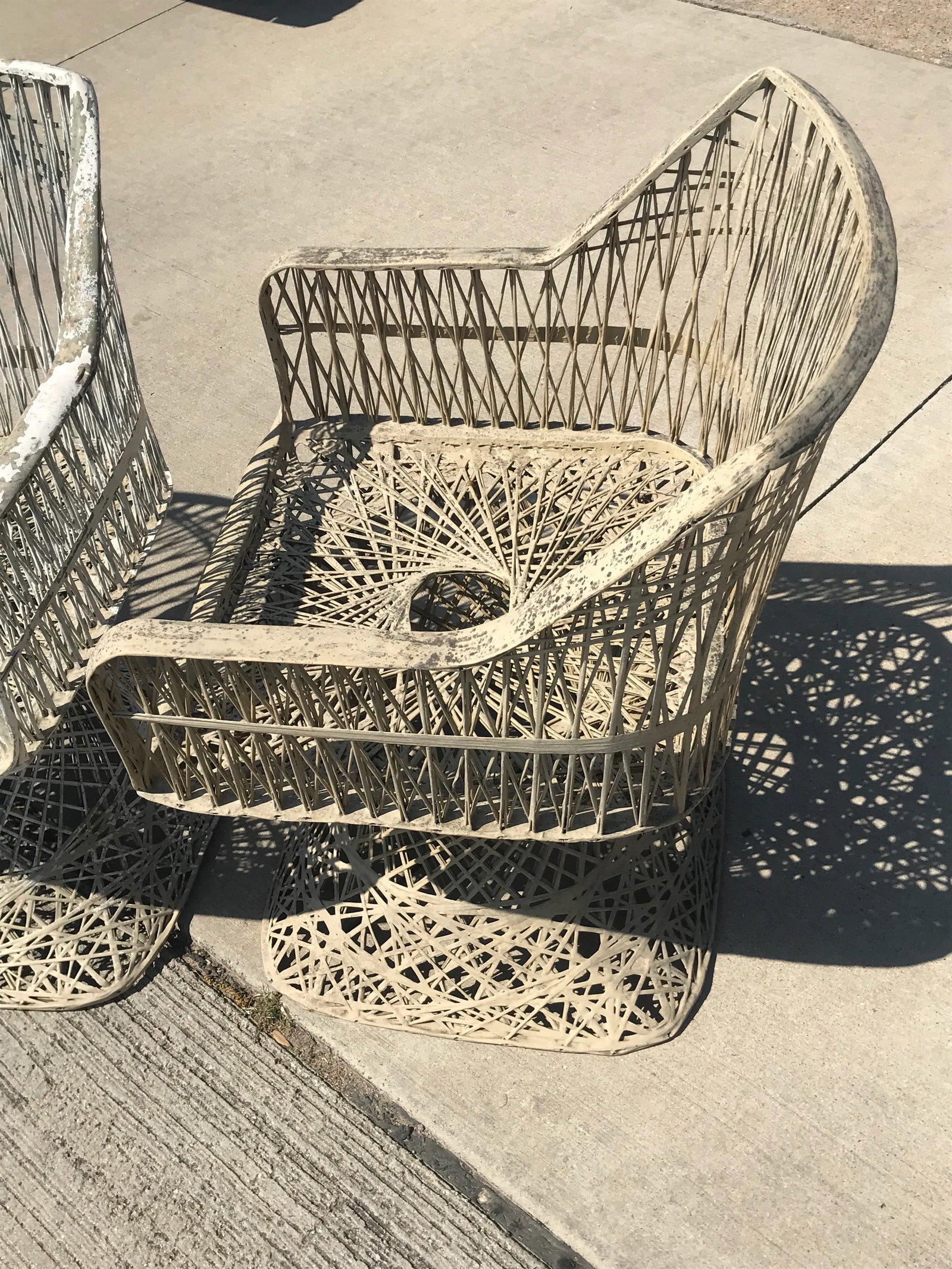 Mid-Century Modern Russell Woodard Spun Fiberglass Patio Set - 6