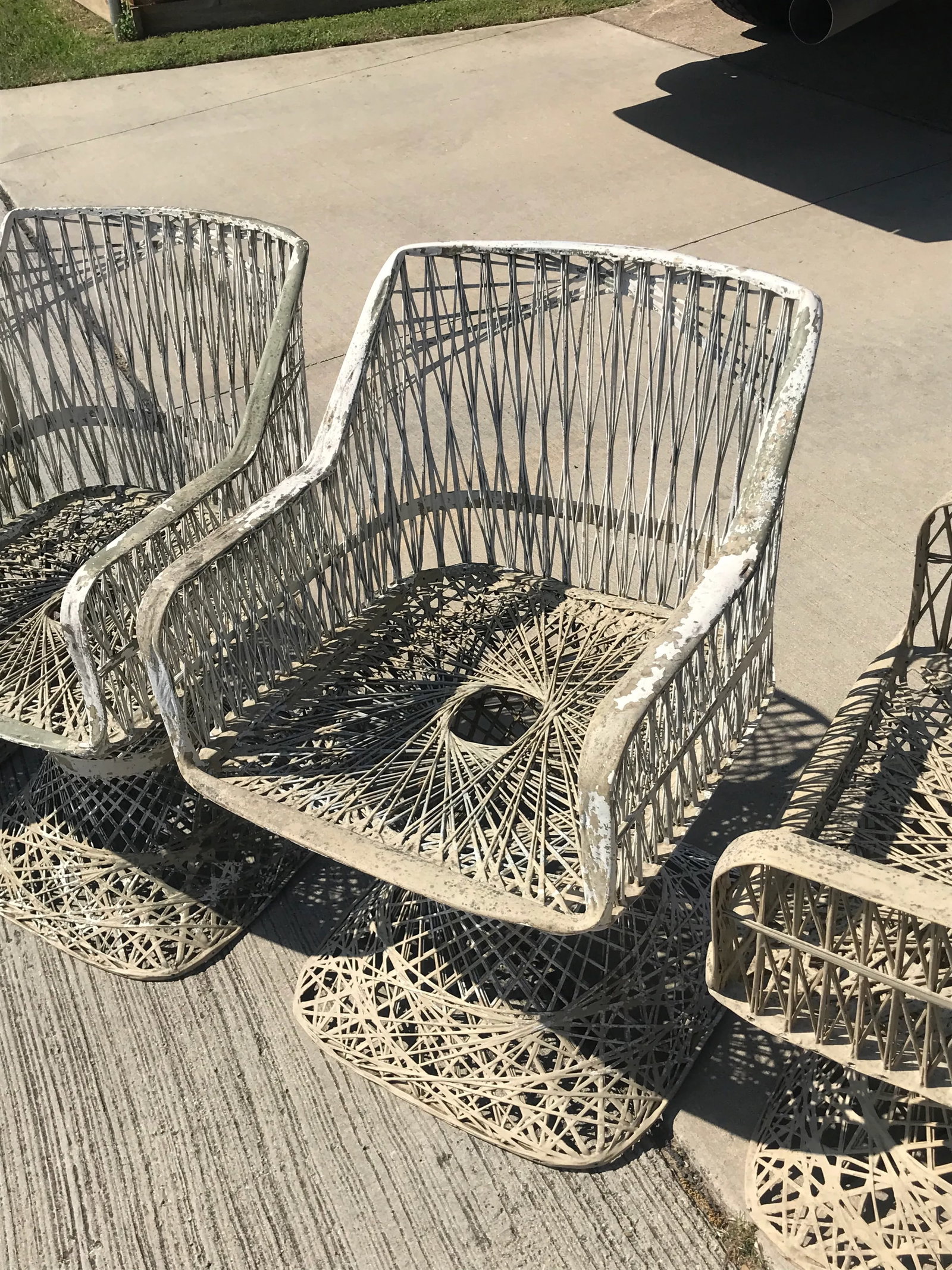 Mid-Century Modern Russell Woodard Spun Fiberglass Patio Set - 8