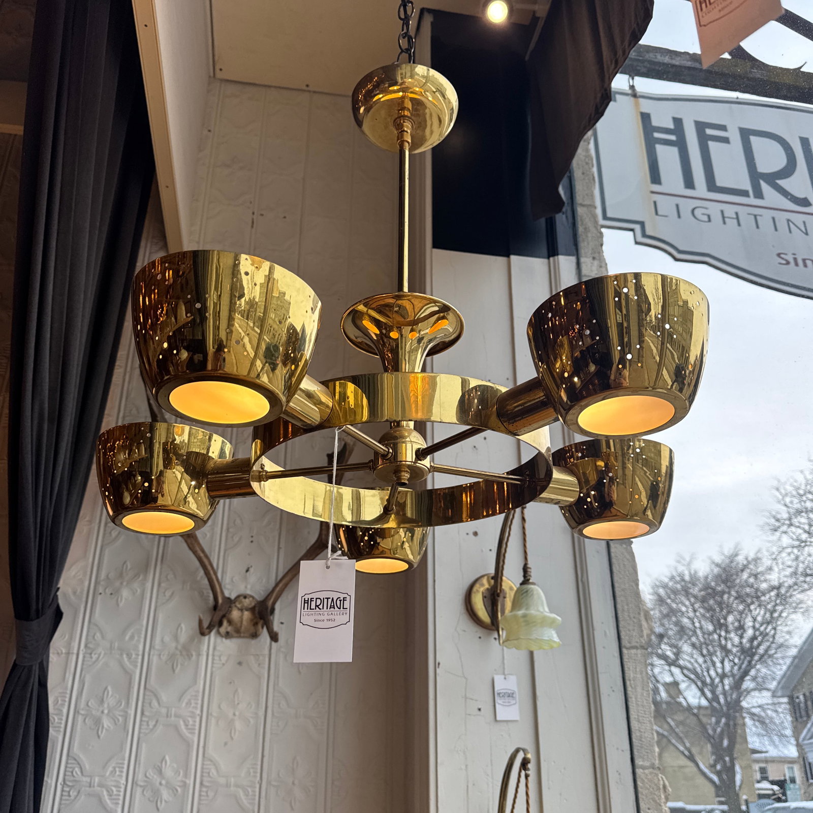 1950s Gerald Thurston for Lightolier Five Light Brass Chandelier - 6
