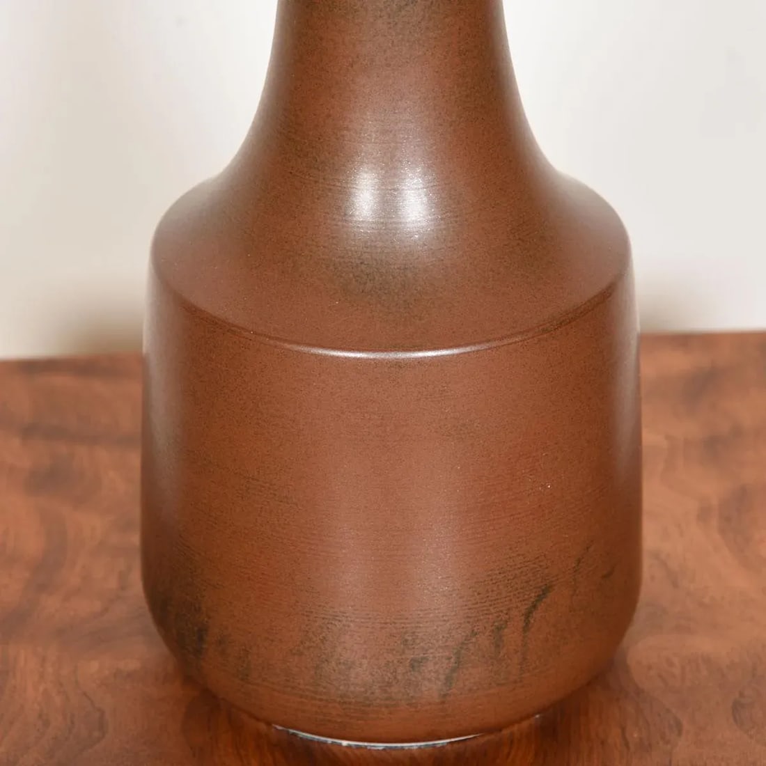 Mid Century Modern Pottery Table Lamp by Bostlund - 5