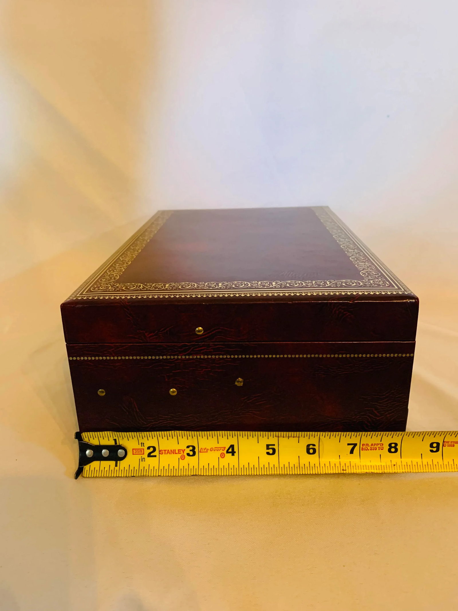 Vintage Mele Jewelry Chest With Original Key and Tag - 9