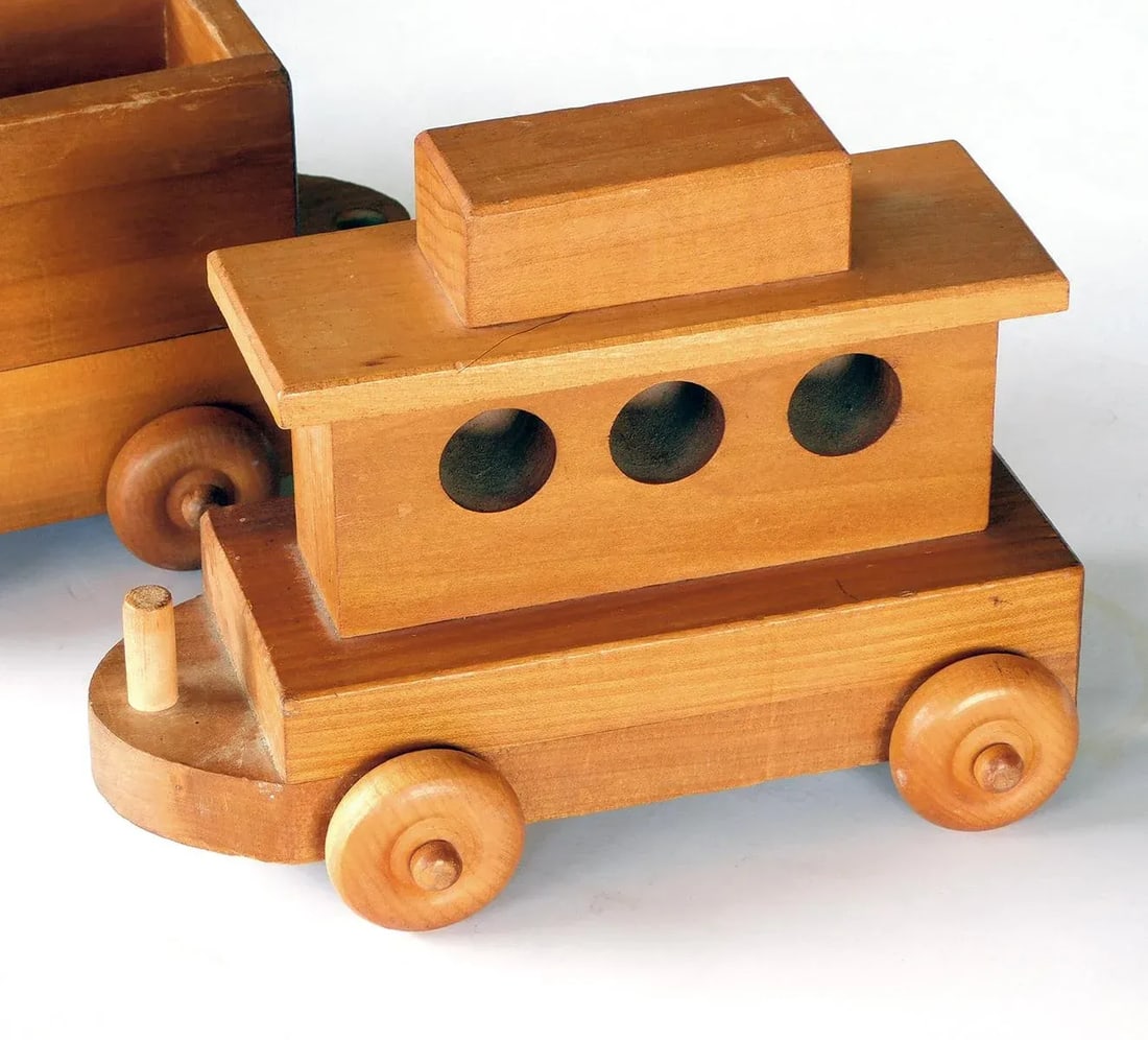 1950s Wooden Train Set Attributed to Montgomery Schoolhouse, Vermont - 5 Piece Set - 6