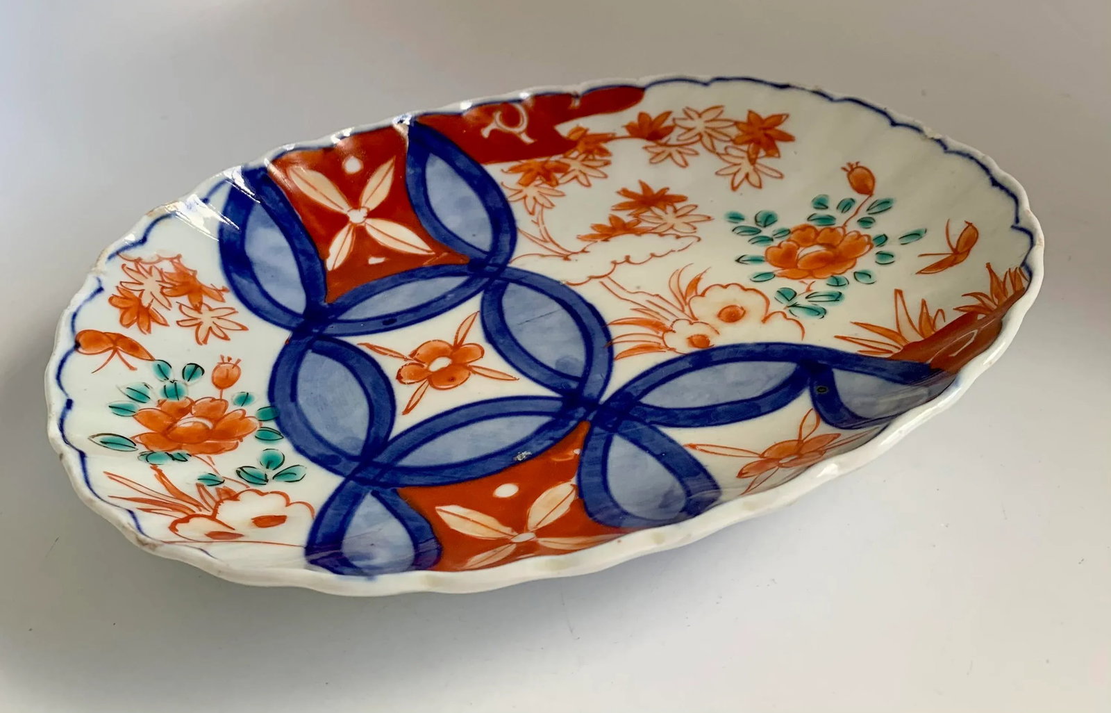 Antique Mid 19th Early Meiji Period Japanese Imari Oval Dish Charger Scalloped Rim - 2