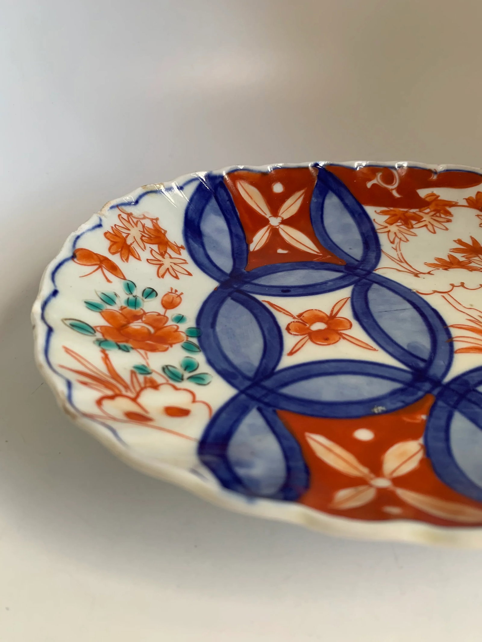 Antique Mid 19th Early Meiji Period Japanese Imari Oval Dish Charger Scalloped Rim - 4