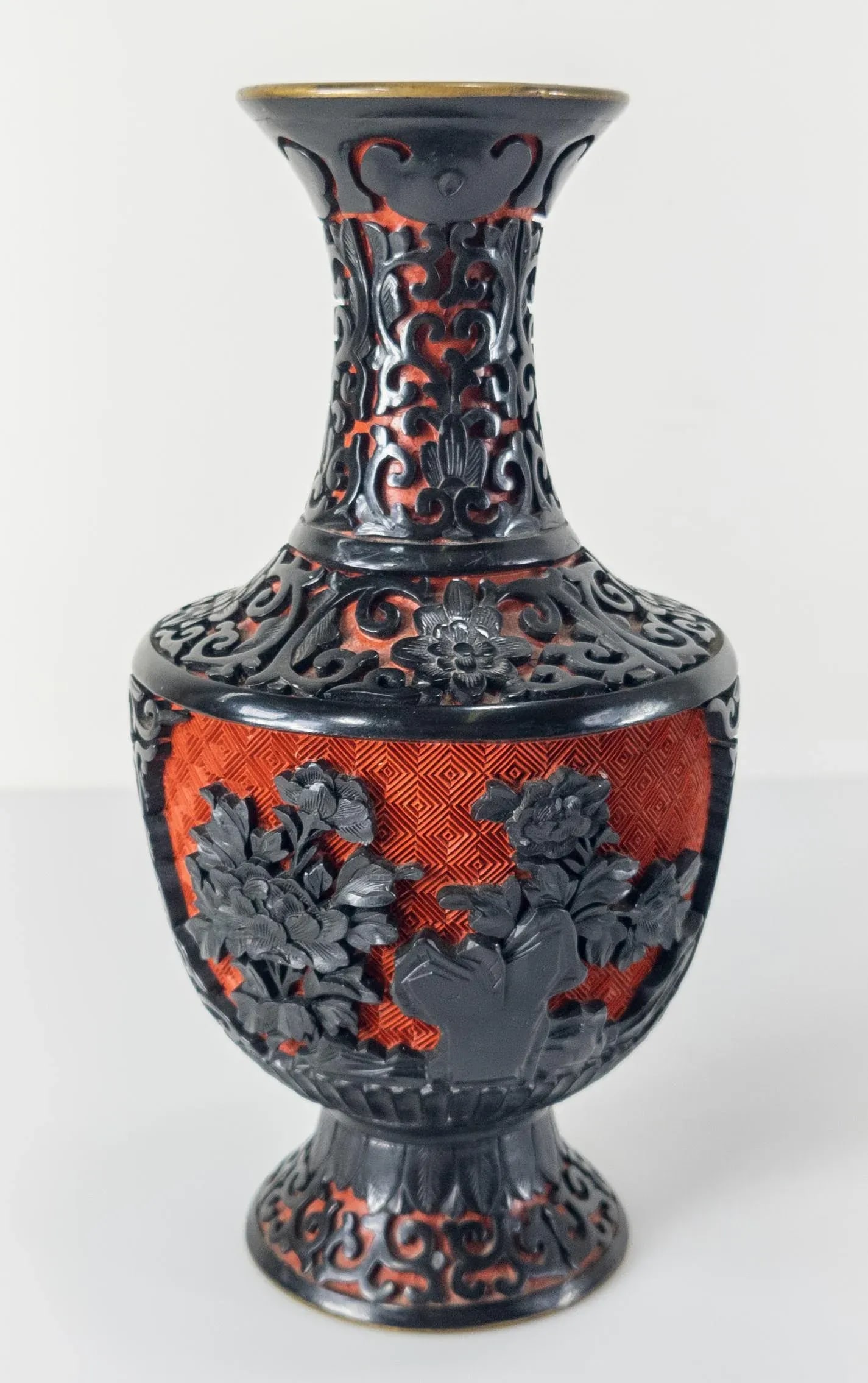 Chinese Chinoiserie Black and Red Cinnabar Lacquer Vase - 12