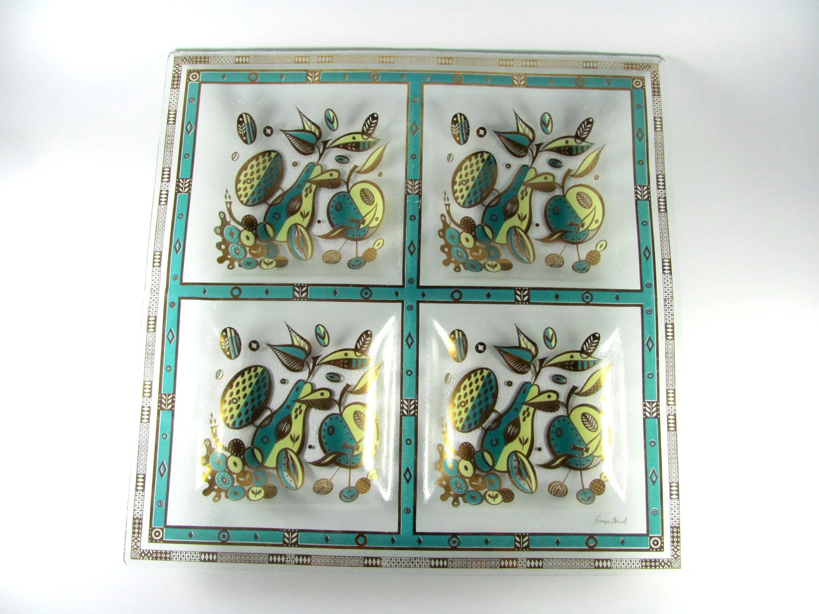 15" Georges Briard Teal Turquoise Seafoam Chartreuse Gold Forbidden Fruit Four Section Barware Glass - 12