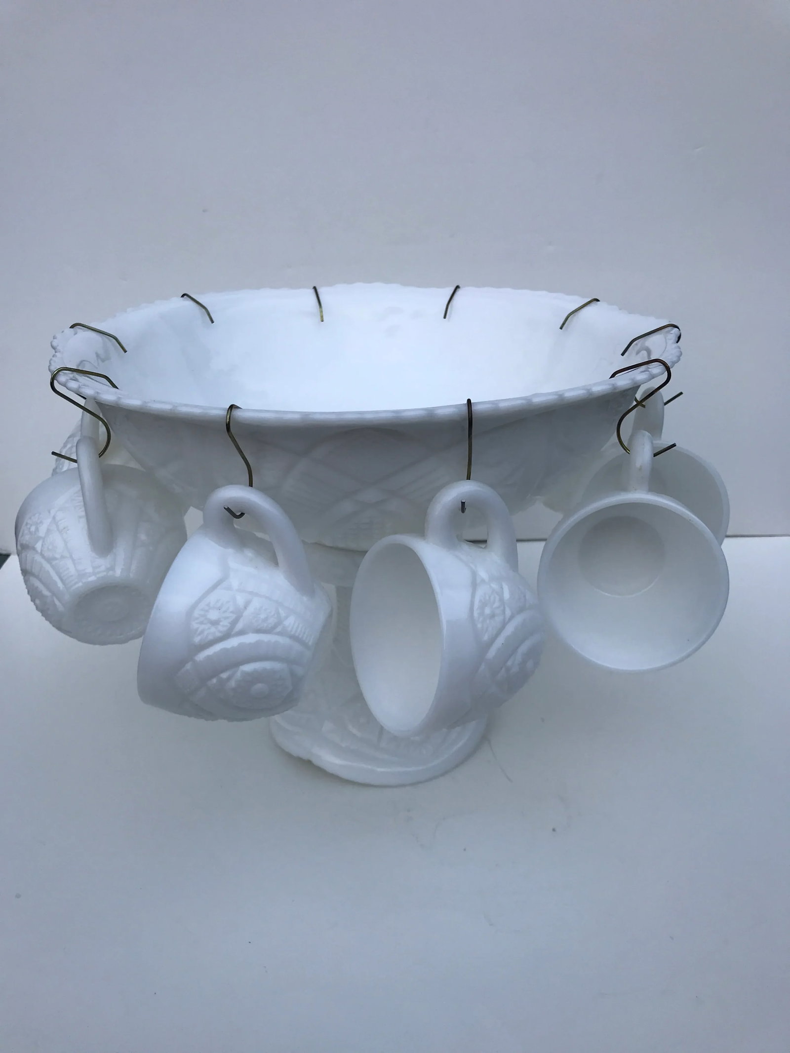 1930s Westmoreland McKee Milk Glass Punch Bowl Set- 25 Pieces - 13