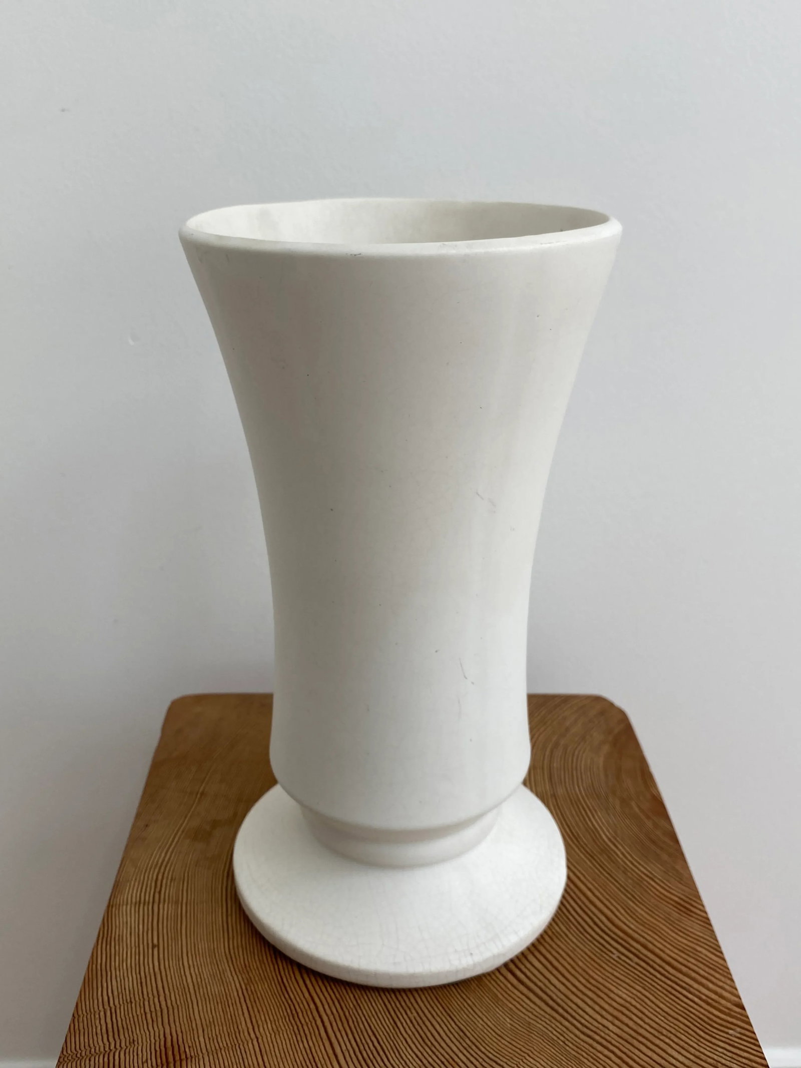 1940's Modern Matte White Ceramic Vase - 12