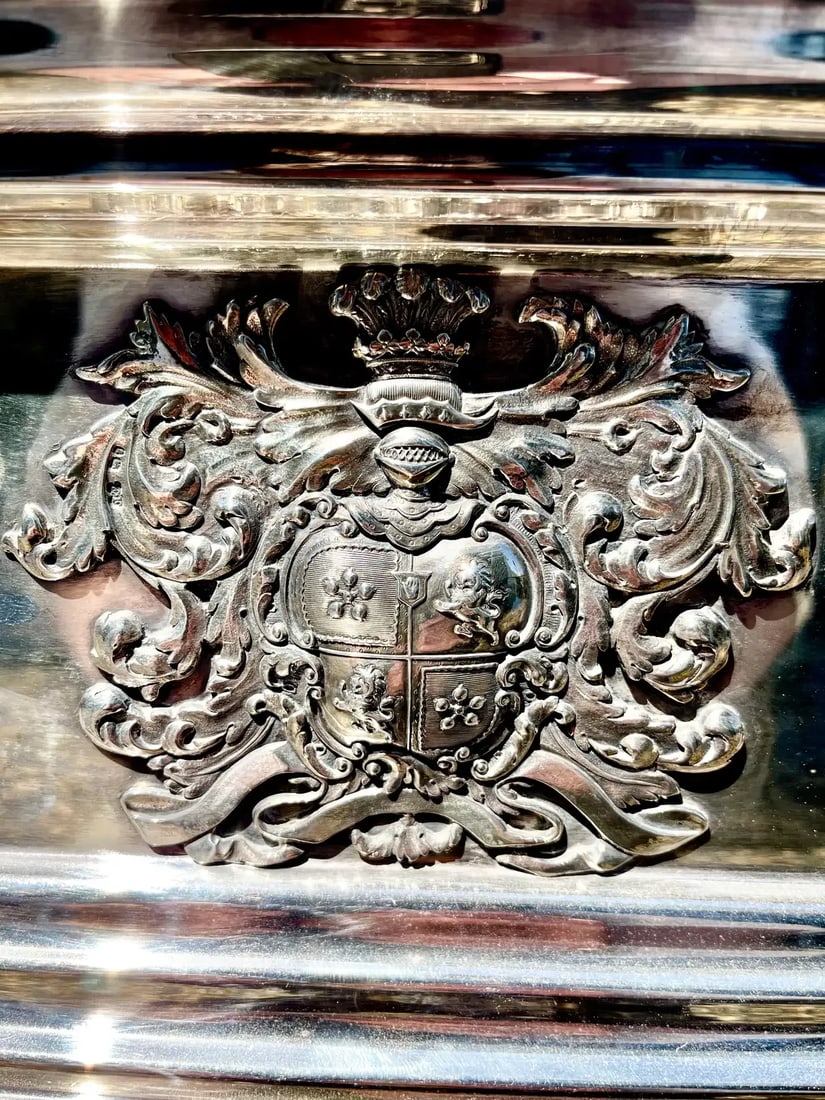 Early 19th Century Sheffield Silver Armorial Wine Cooler - 5