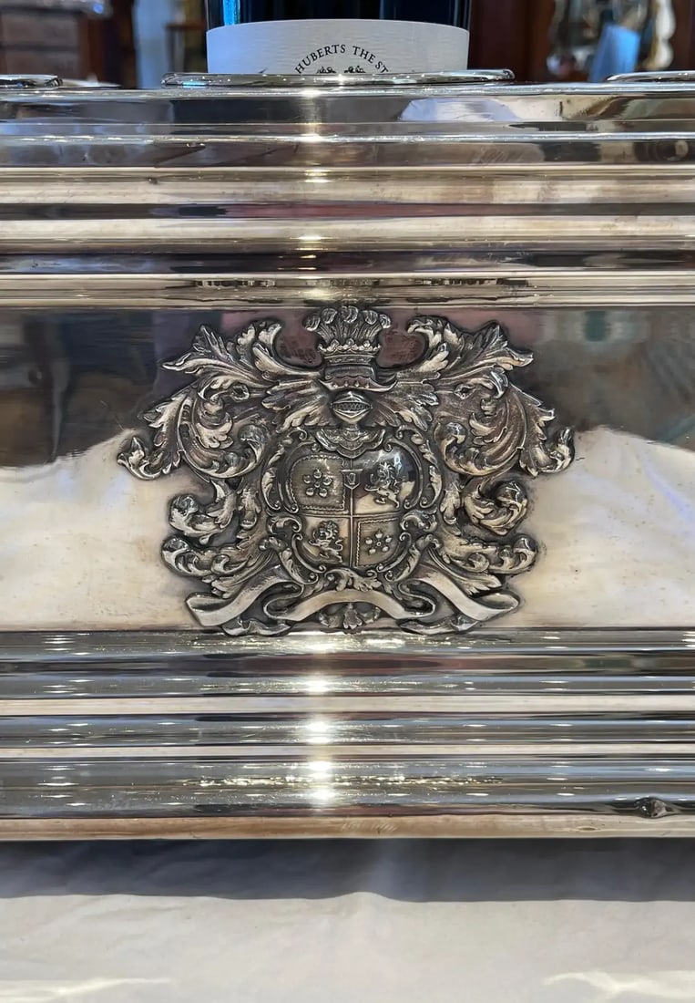 Early 19th Century Sheffield Silver Armorial Wine Cooler - 6