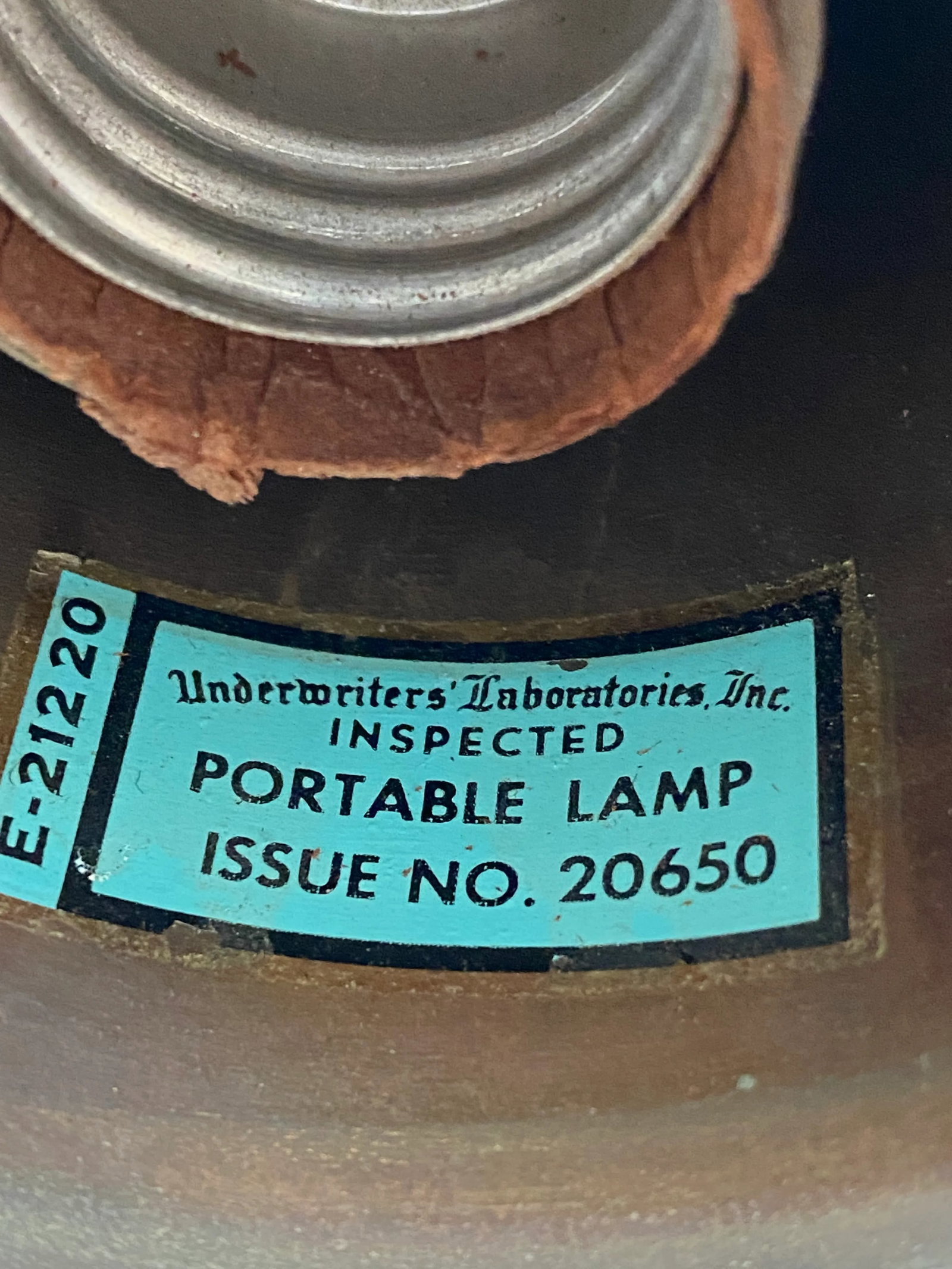 Mid Century Modern Ebonized Table Lamp - 11
