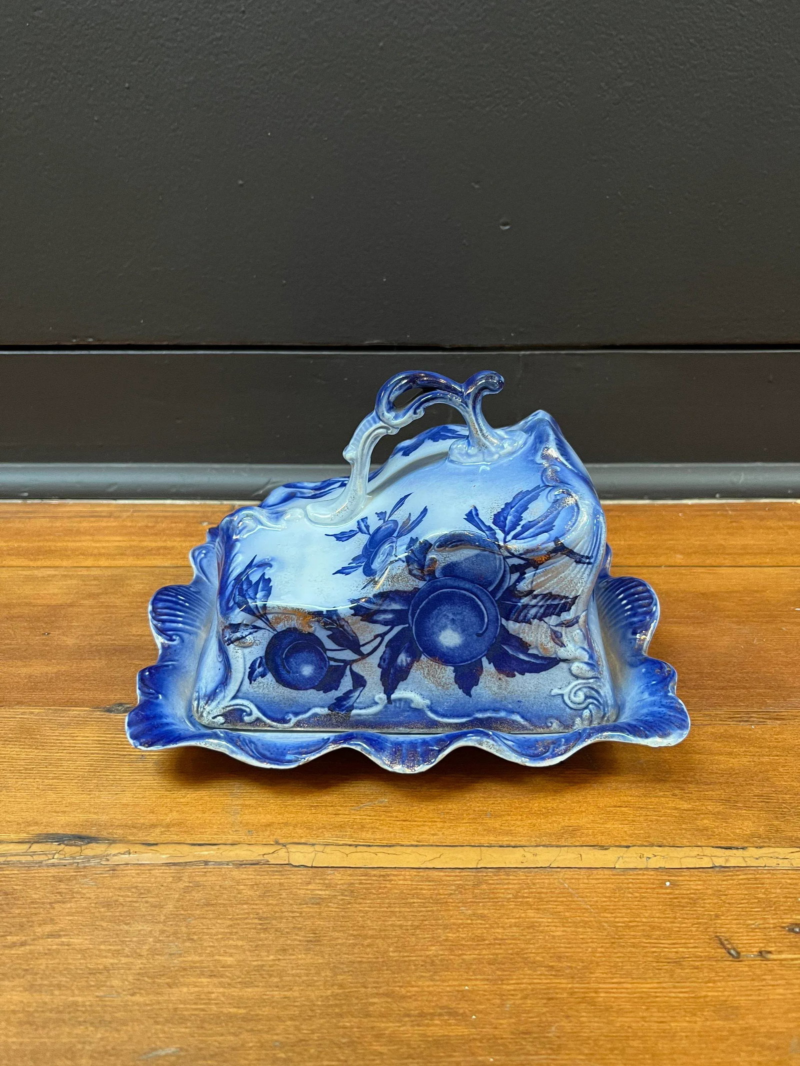 Antique Blue & White Cheese Plate With Cover - 2