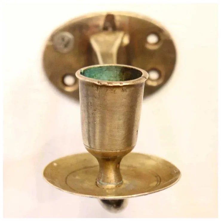 English Georgian Brass Single Arm Candle Sconce - 4