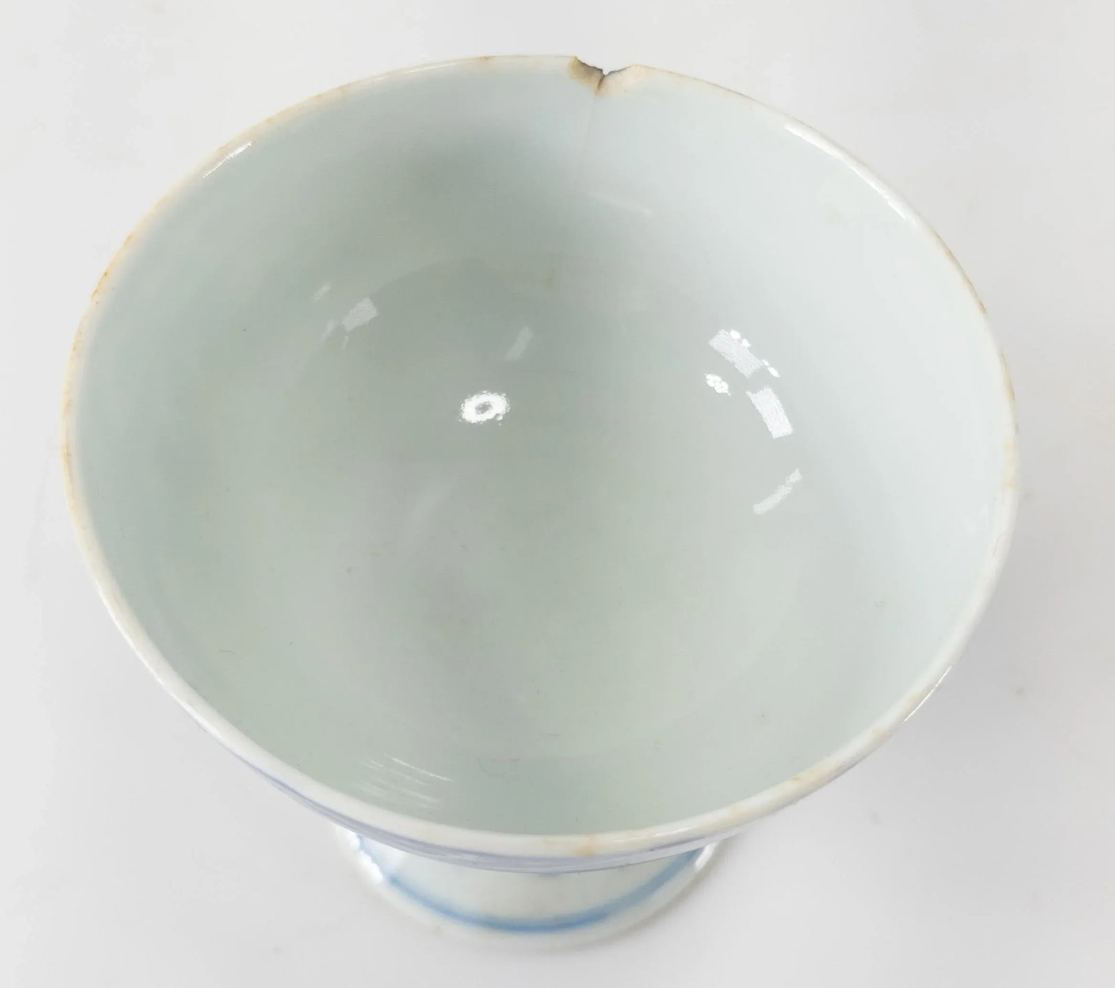 19th Century Chinese Blue and White Dragon Stemcup as Is - 7