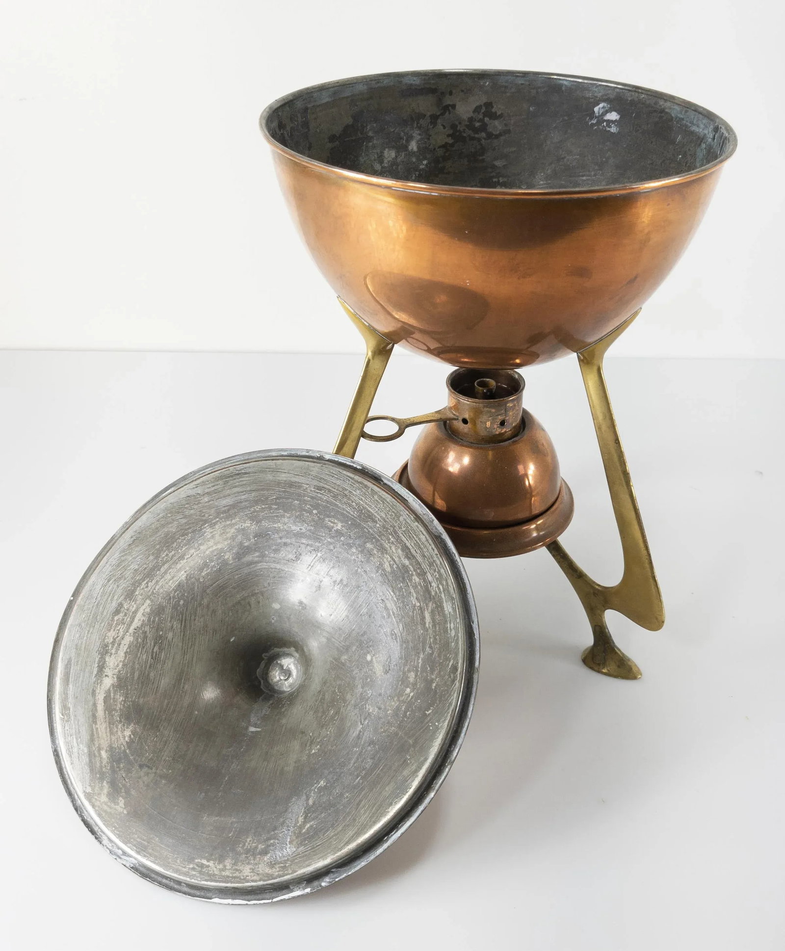 Swedish Art Nouveau Copper and Brass Urn by Grillby - 7