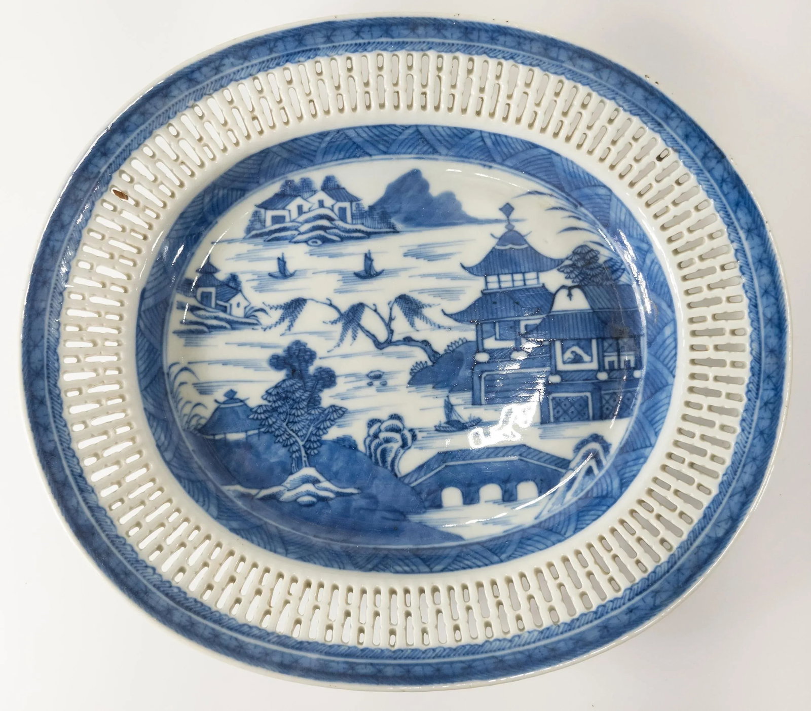 Chinese Export Chinoiserie Blue and White Basket and Tray - 6