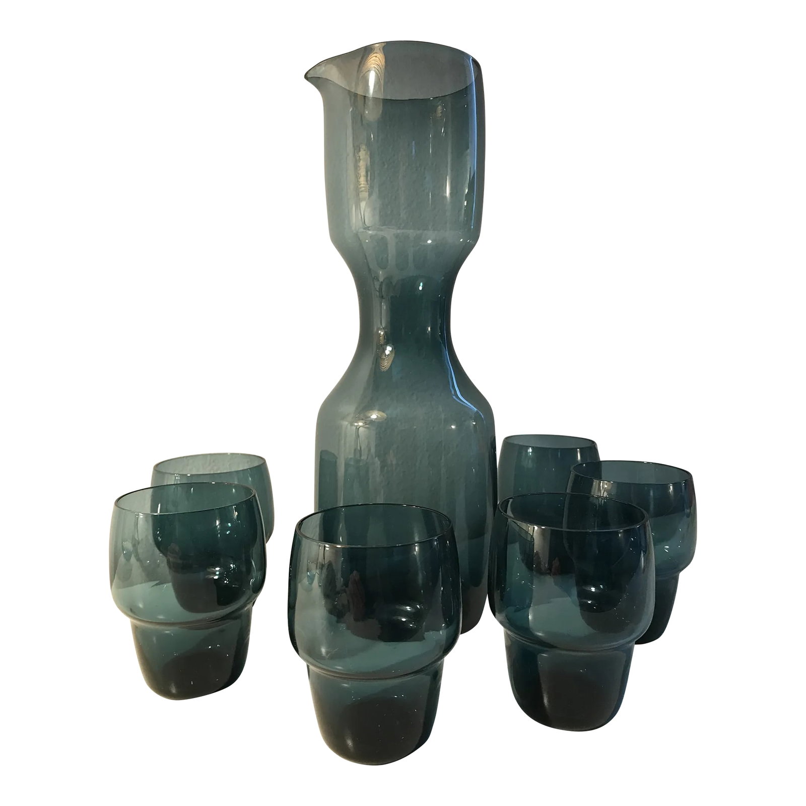 1950s Kjell Blomberg Gullaskruf Art Glass Decanter & Beaker Glasses Set- 7 Pieces: Stunning art glass decanter with 6 matching beaker glasses by Kjell Blomberg for Gullaskrufs (Sweden). In 1959, the Corning Museum of Glass, along with some of the most esteemed art museums in the
