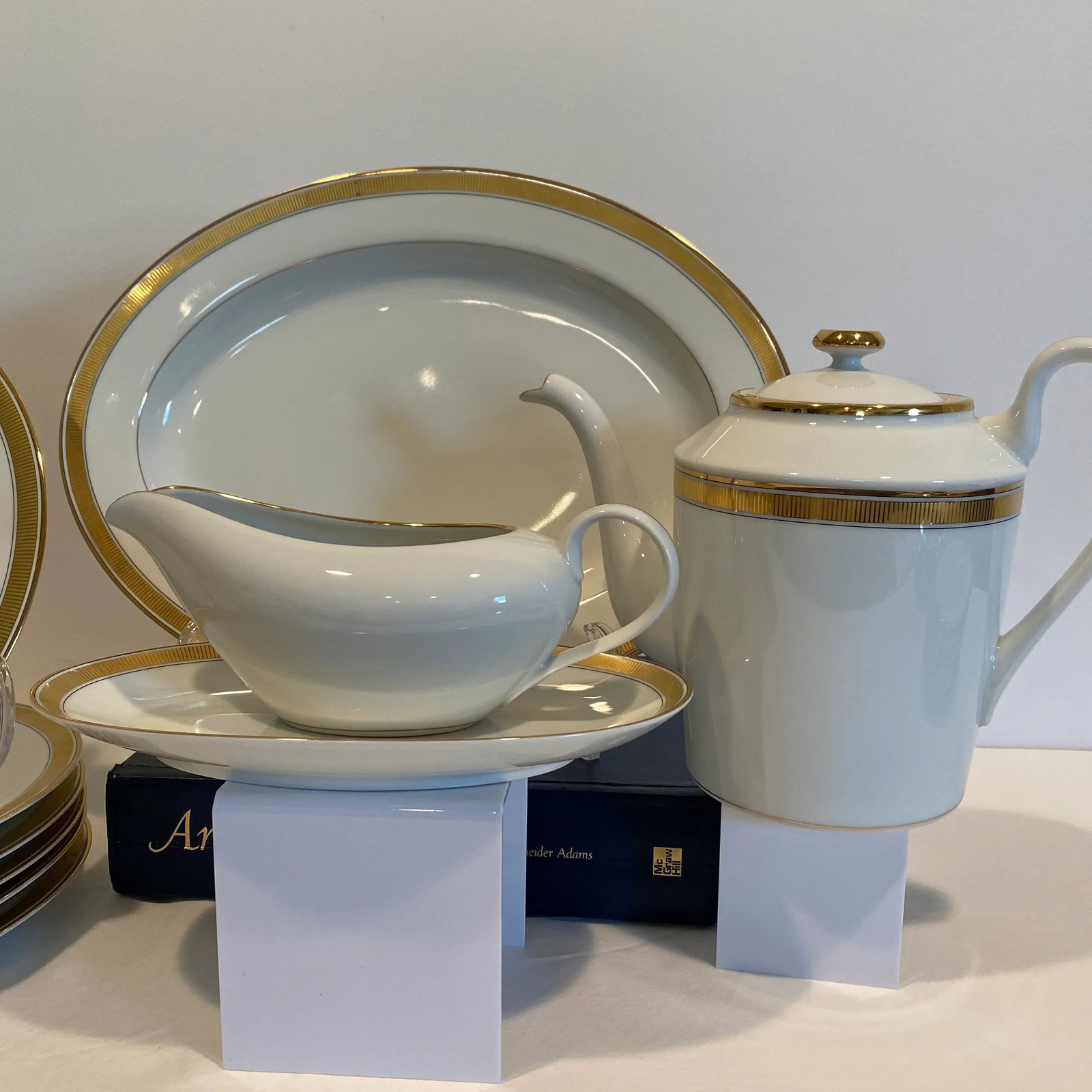 1990's Fitz and Floyd "Oak Park" Dinnerware Set- 37 Pieces - 11