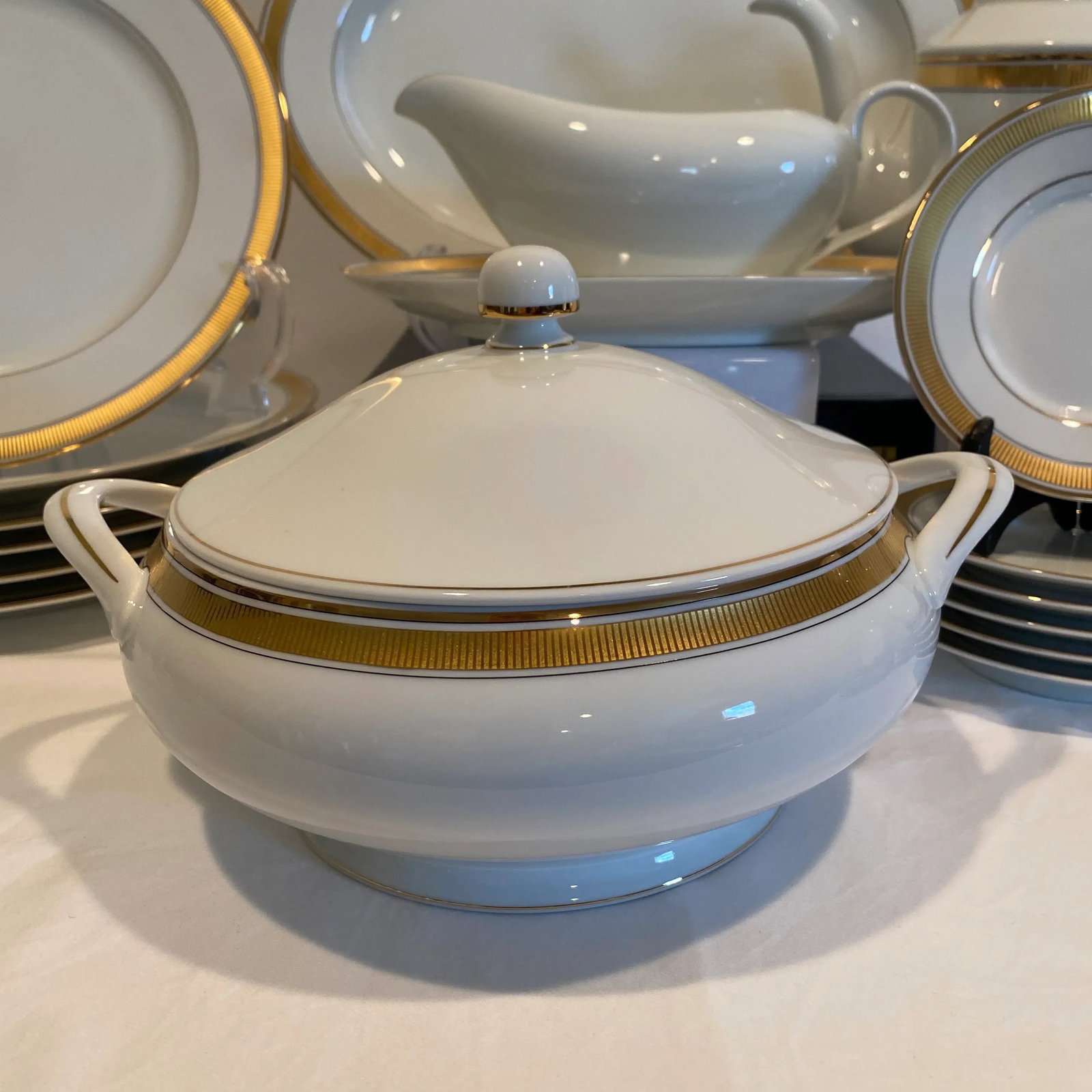 1990's Fitz and Floyd "Oak Park" Dinnerware Set- 37 Pieces - 5
