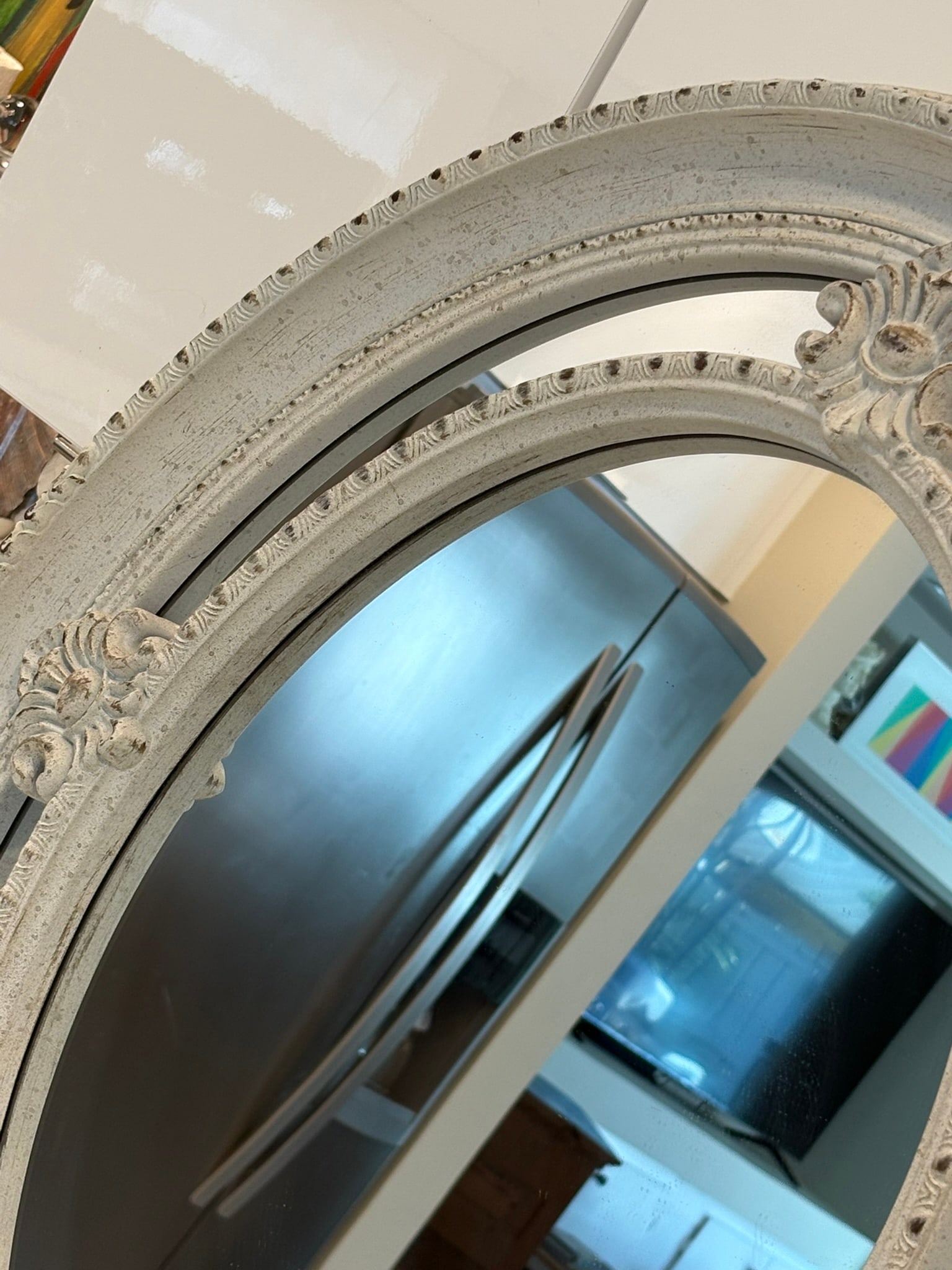 Baroque Oval Wall Mirror in Distressed White - 10