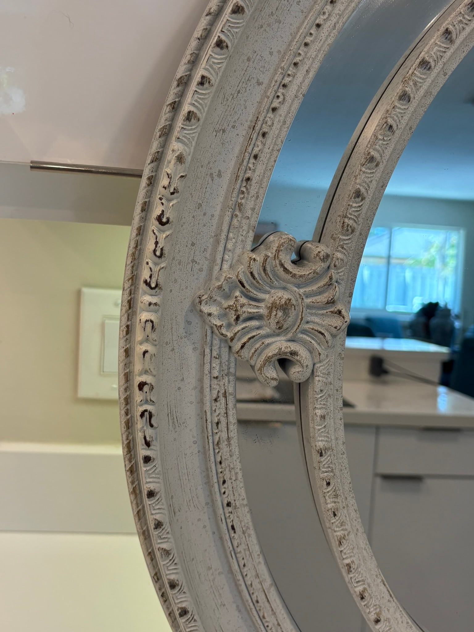 Baroque Oval Wall Mirror in Distressed White - 11