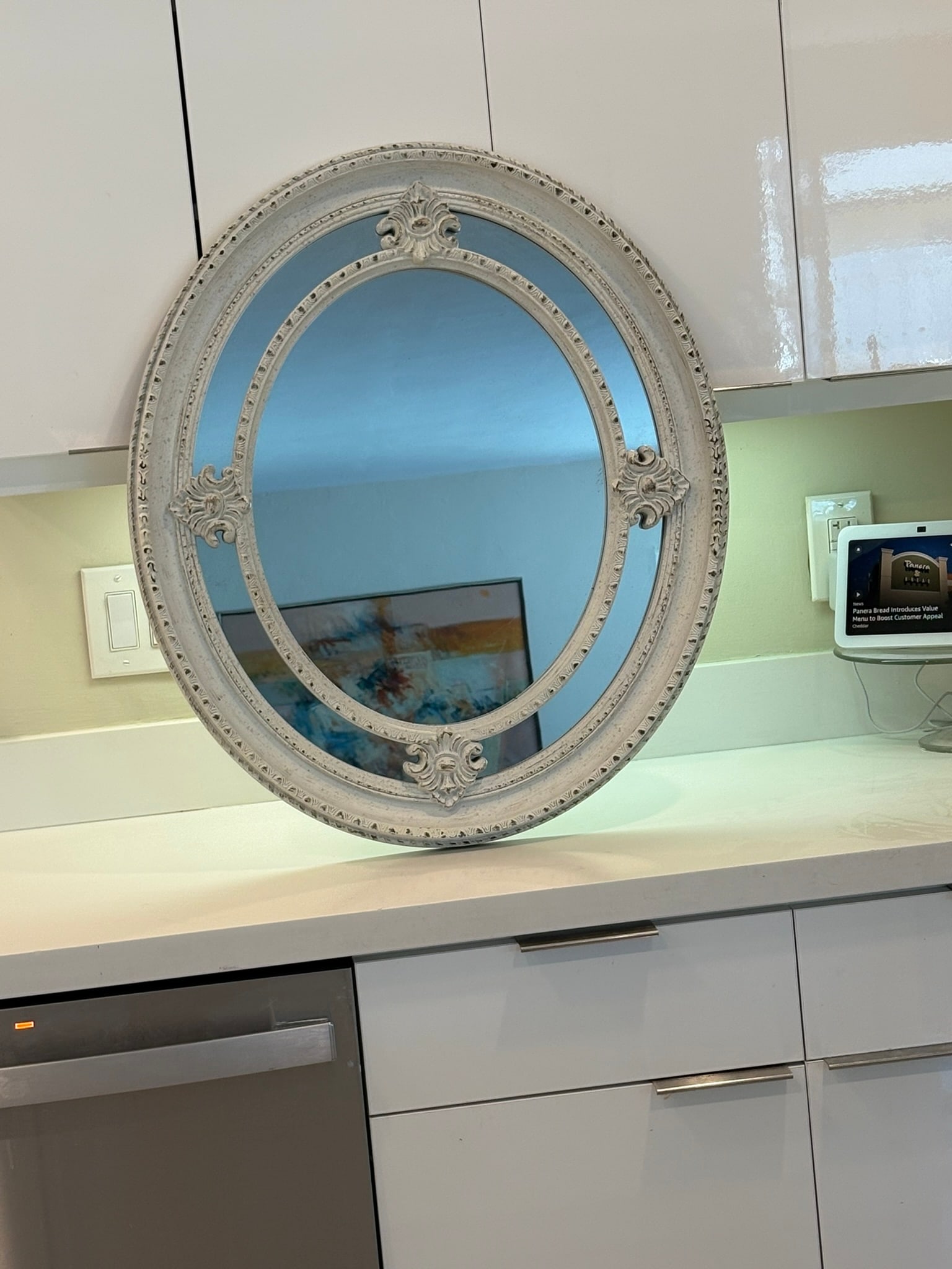Baroque Oval Wall Mirror in Distressed White - 3