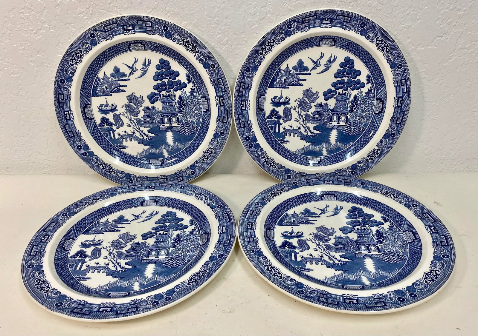 Set of 4 Antique Wedgwood Blue Willow Dinner Plates Made in England - 10
