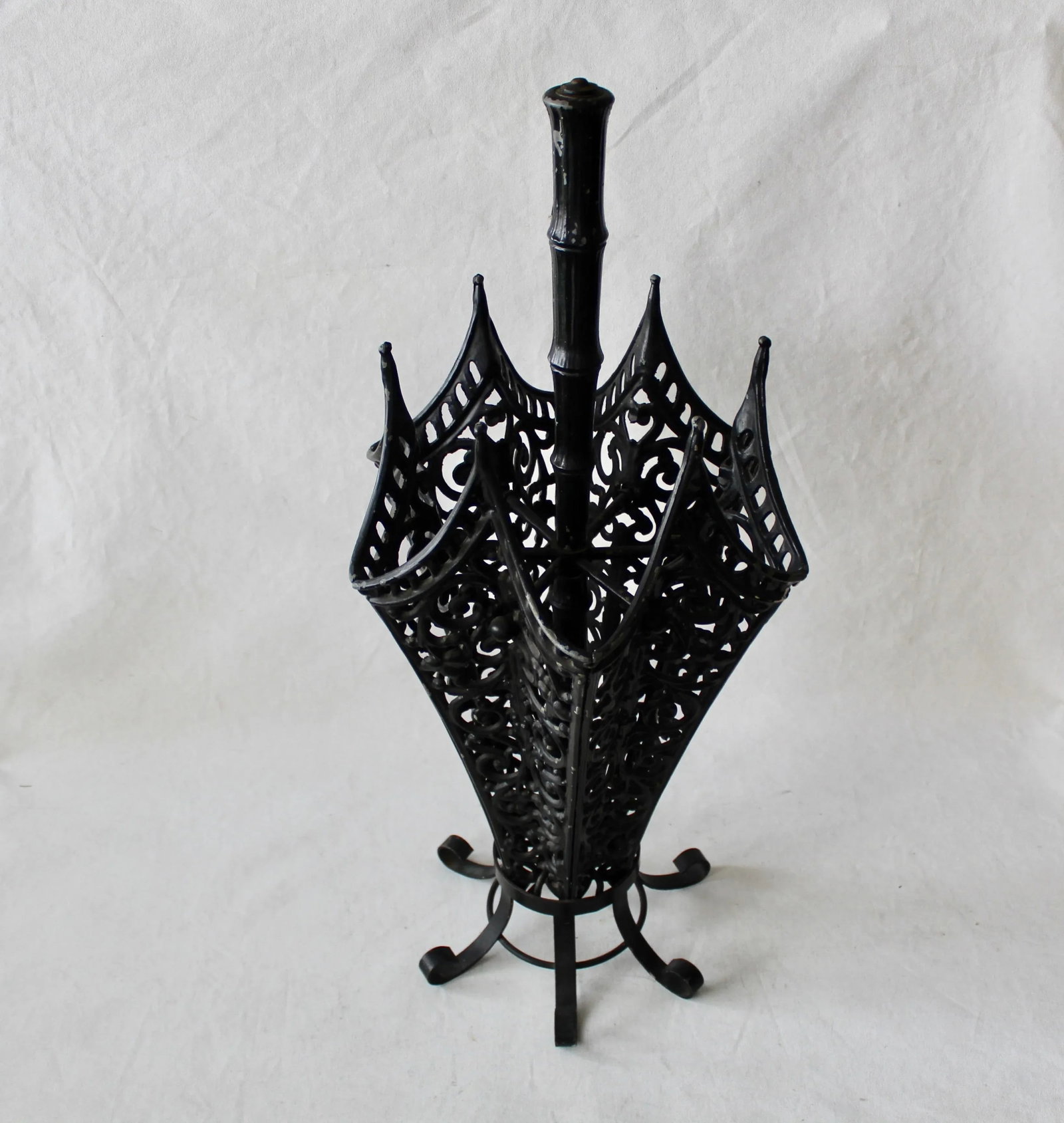 Vintage Mid Century 1960s Cast Iron Style Painted Umbrella Stand Faux Bamboo Handle Detail - 2