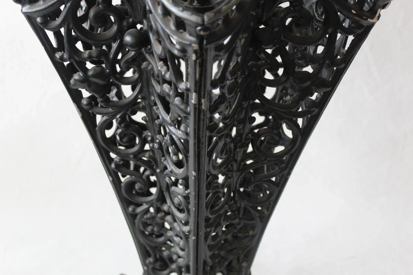 Vintage Mid Century 1960s Cast Iron Style Painted Umbrella Stand Faux Bamboo Handle Detail - 3
