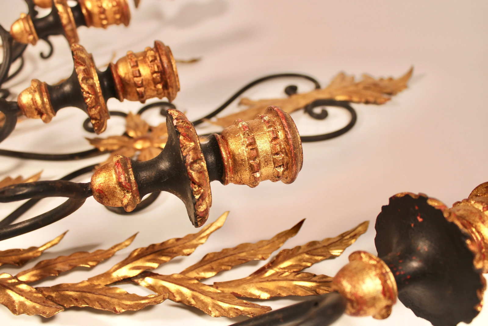 Mid Century Italian Black and Gold Metal and Tole Wall Sconce - 10