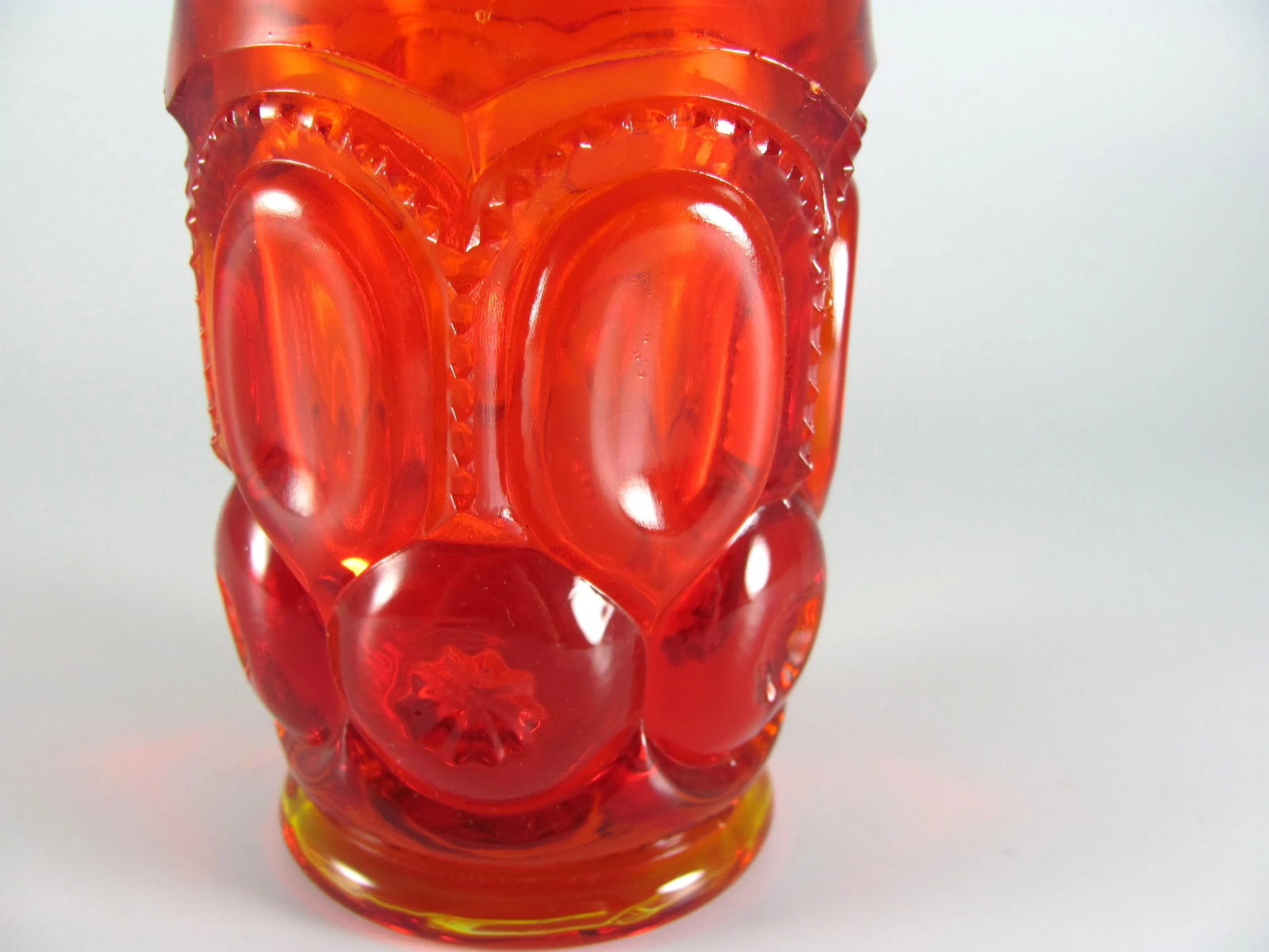 Mid Century Vintage L E Smith Moon & Stars Amberina Ruby Red Citrine Glass Tumblers - Set of 8 - 4