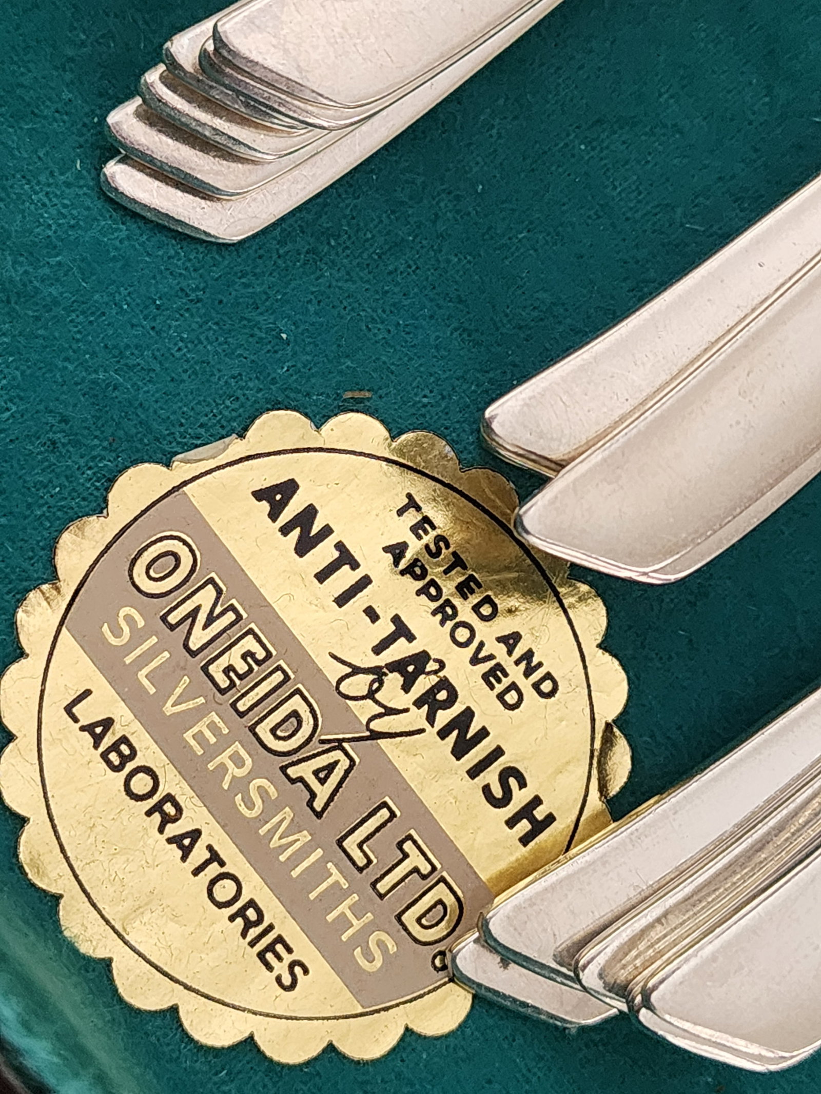 1950s Service for 12 Plus Hostess and Completer Oneida South Seas Community Silver Plated Flatware S - 11