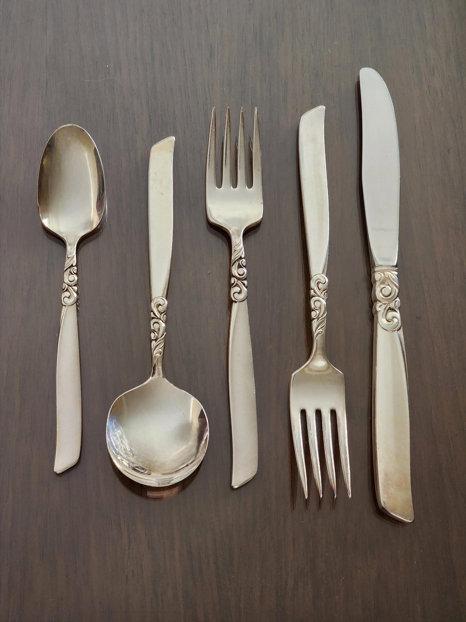 1950s Service for 12 Plus Hostess and Completer Oneida South Seas Community Silver Plated Flatware S - 16