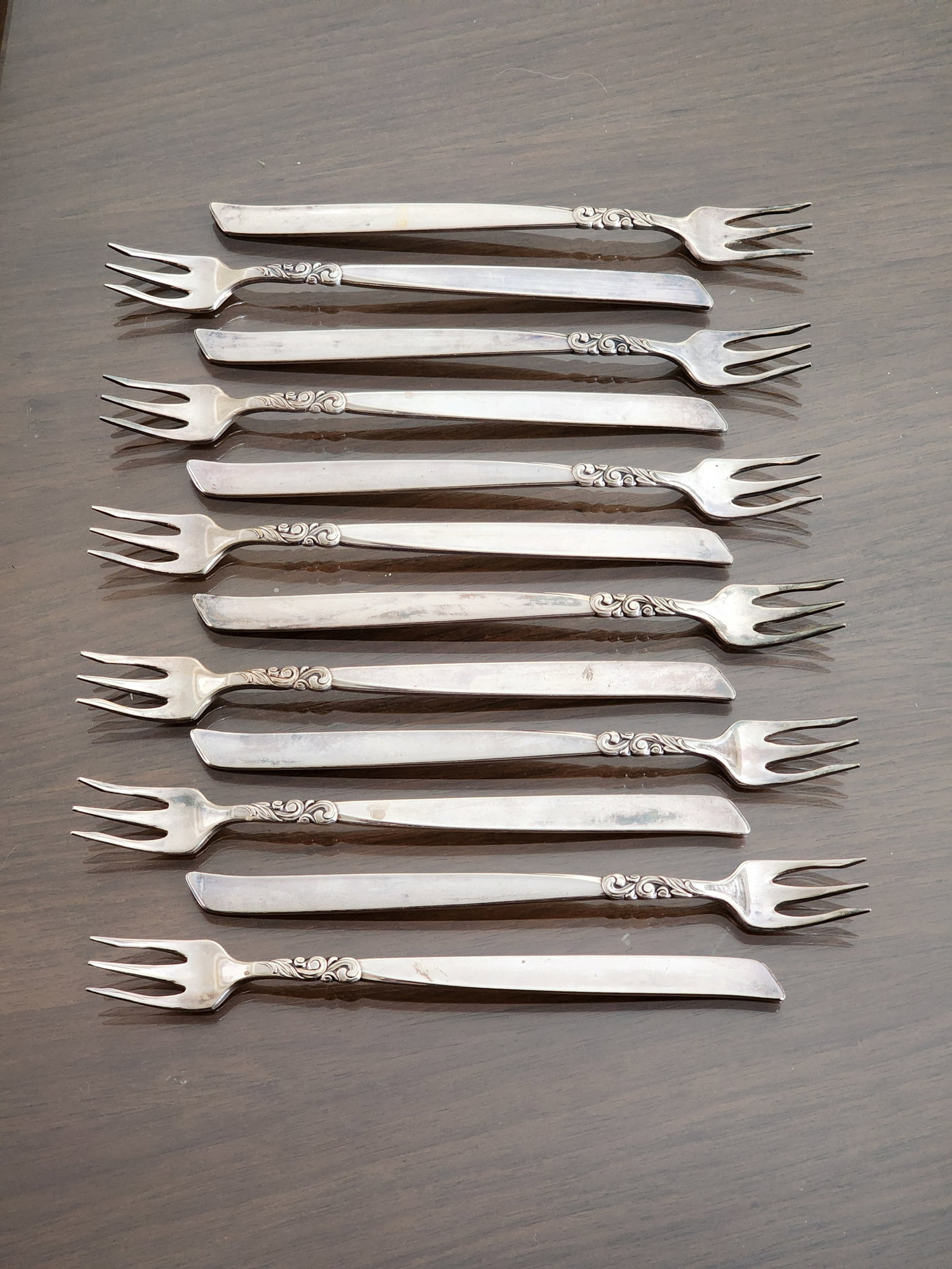 1950s Service for 12 Plus Hostess and Completer Oneida South Seas Community Silver Plated Flatware S - 6