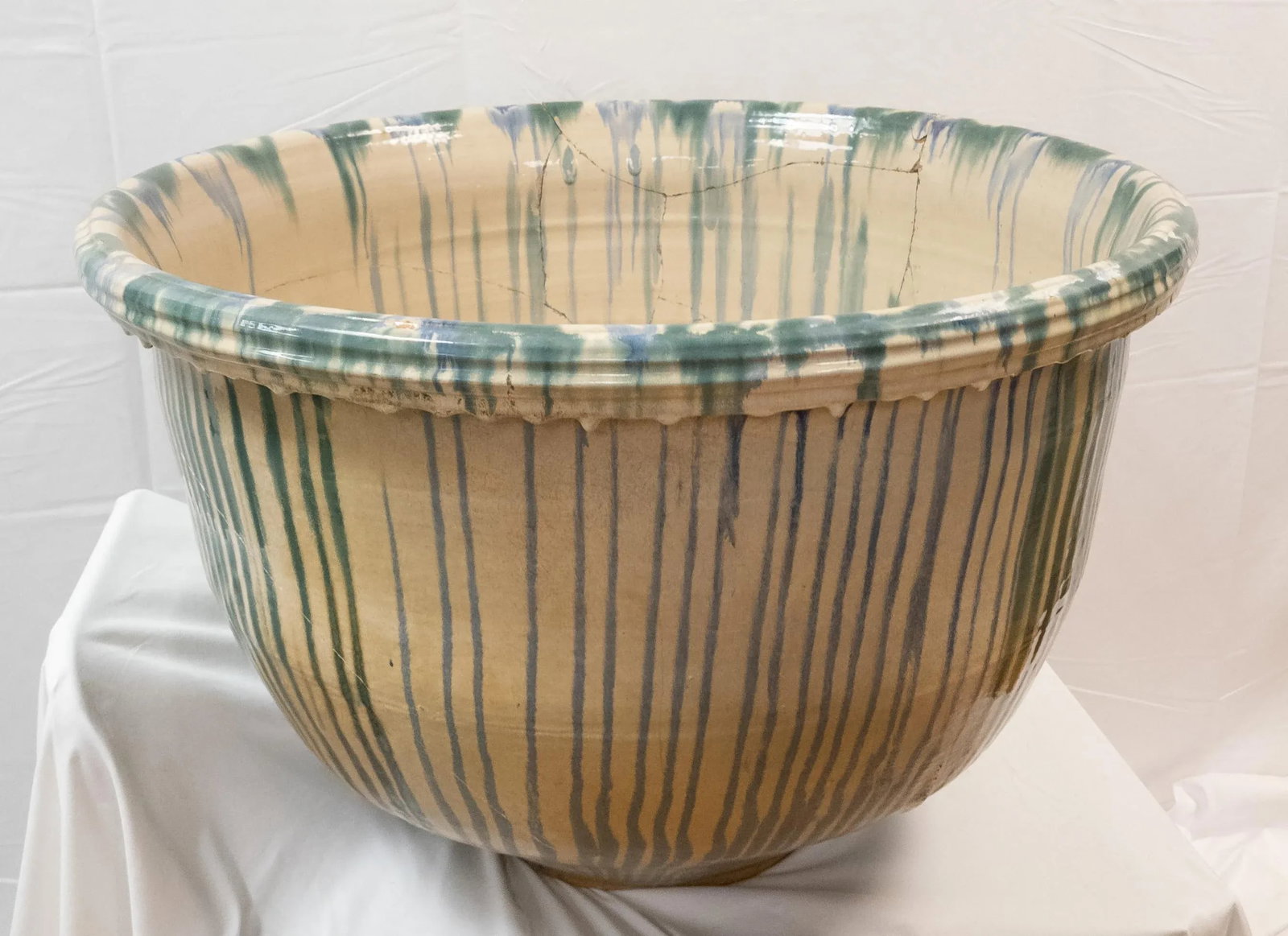 Massive 19th Century Japanese Shigaraki Glazed Kettle Planter - 3