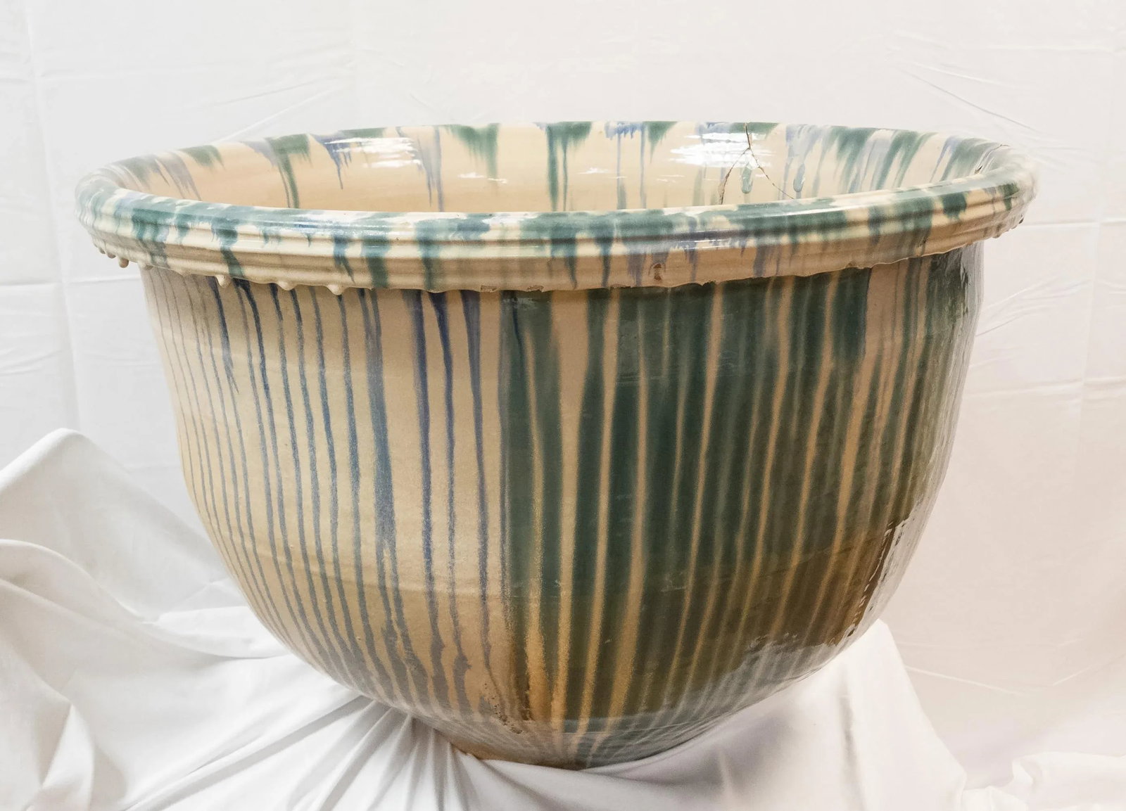 Massive 19th Century Japanese Shigaraki Glazed Kettle Planter - 4