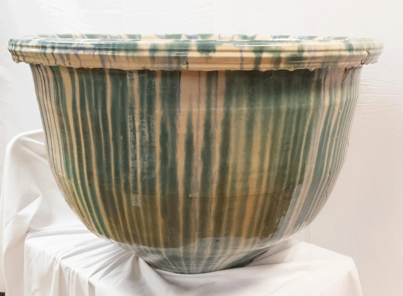 Massive 19th Century Japanese Shigaraki Glazed Kettle Planter - 7
