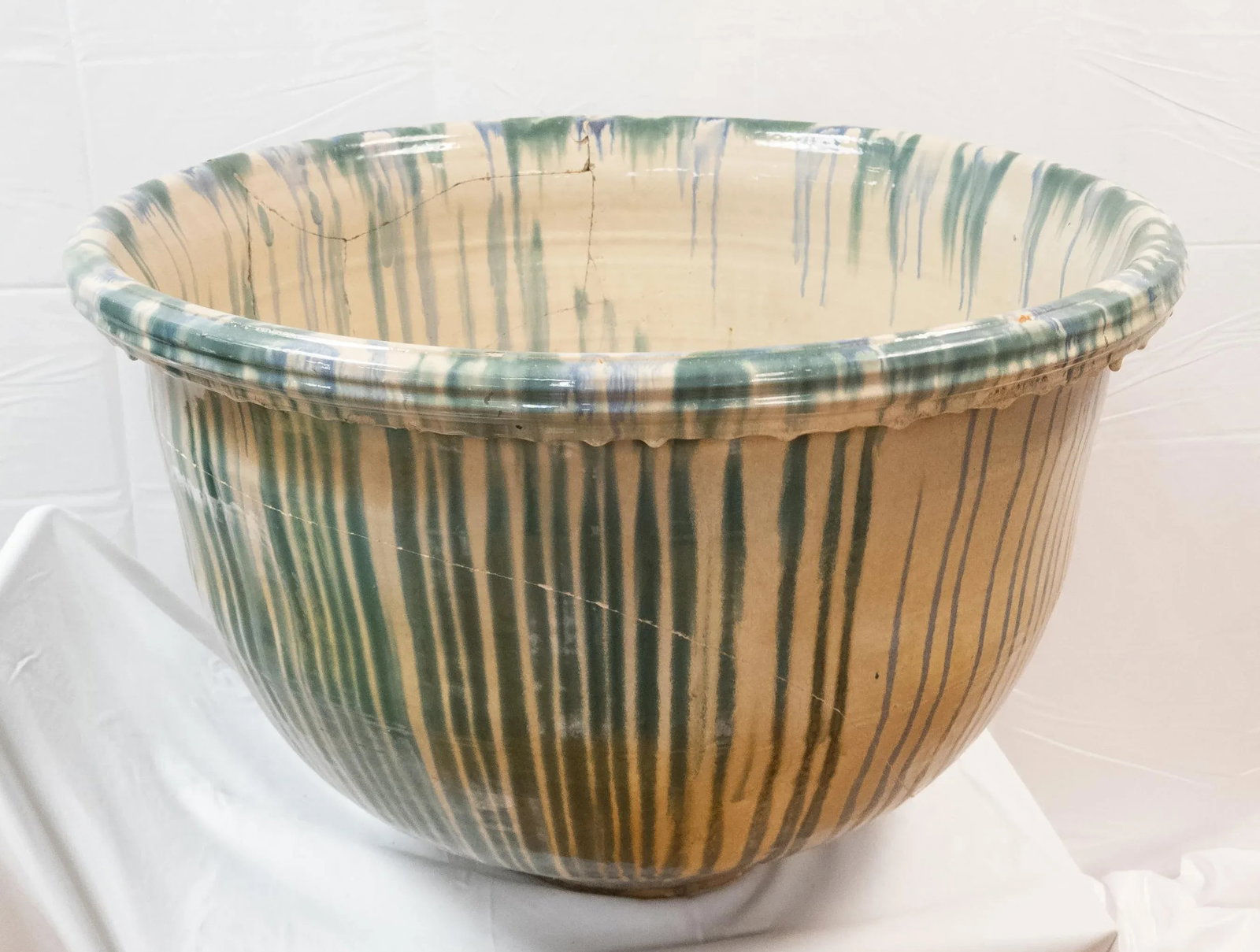 Massive 19th Century Japanese Shigaraki Glazed Kettle Planter - 8