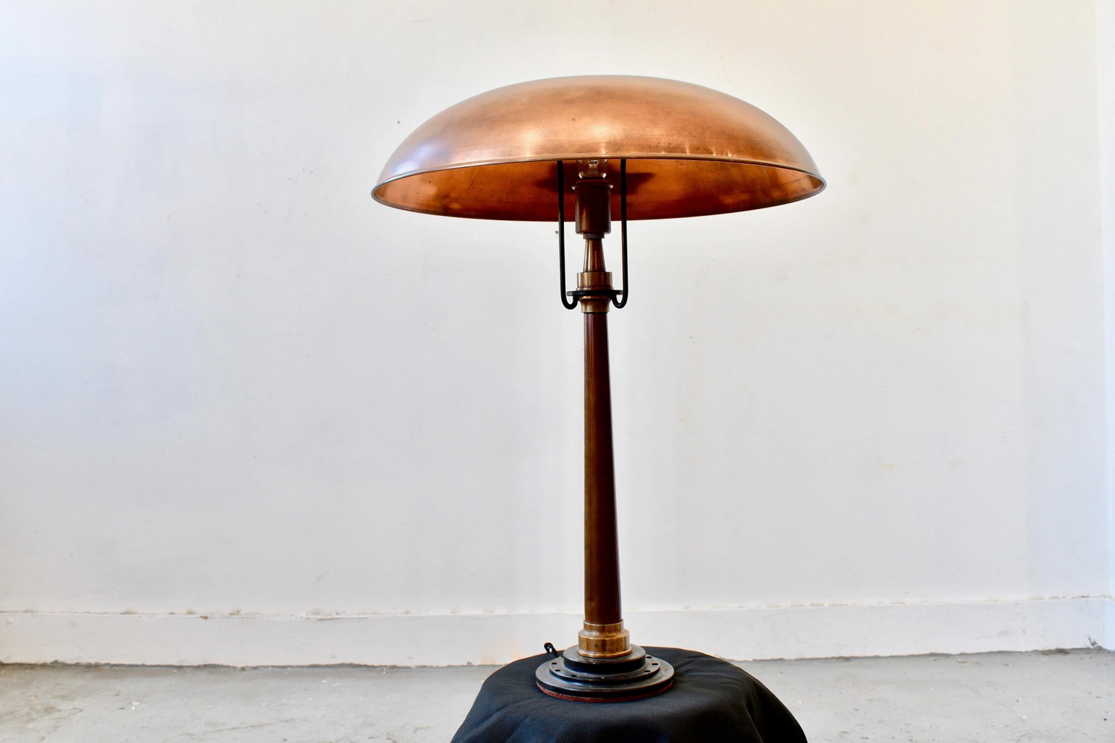 1920s Art Deco Style Tiff 1 Table Lamp - 7
