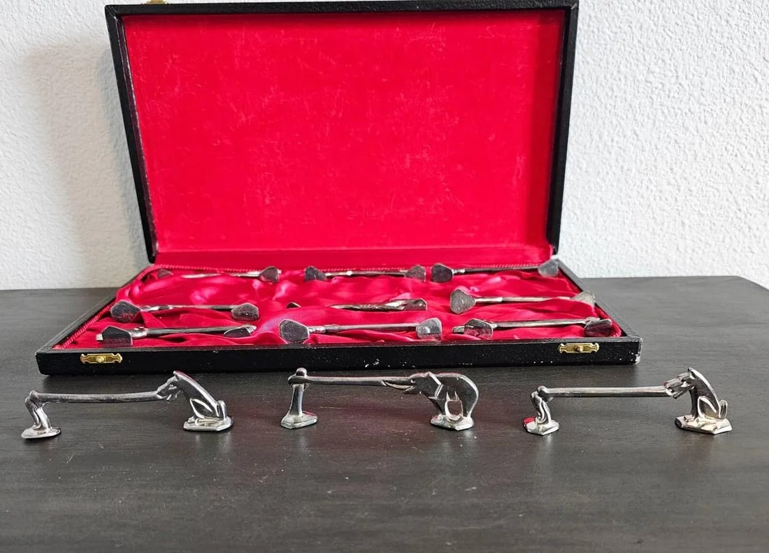 Vintage French Art Deco Benjamin Rabier Knife Rests - Set of 12 - 8
