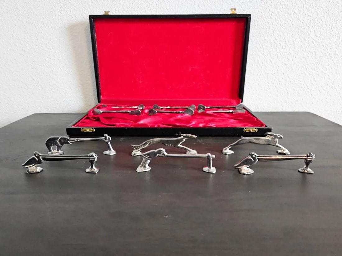 Vintage French Art Deco Benjamin Rabier Knife Rests - Set of 12 - 9
